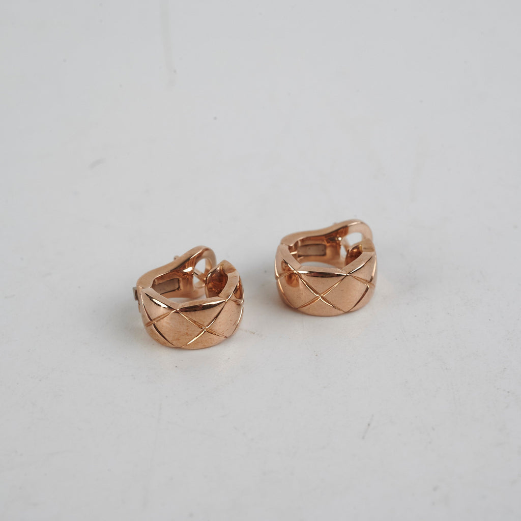 Chanel Coco Crush Earrings - Beige Gold