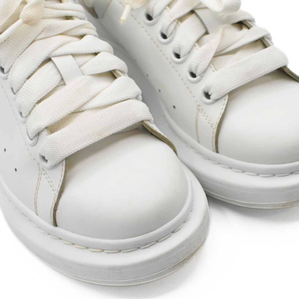 Alexander McQueen 'Larry' Sneakers - Women's 37.5