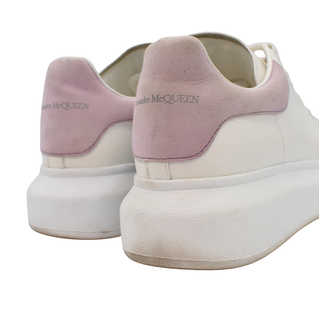 Alexander McQueen 'Larry' Sneakers - Women's 38.5