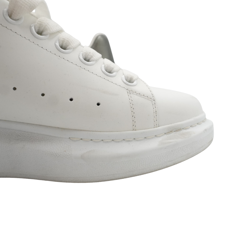 Alexander McQueen 'Larry' Sneakers - Women's 40