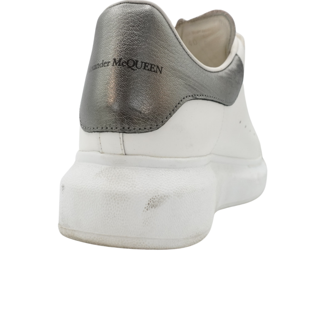 Alexander McQueen 'Larry' Sneakers - Women's 40