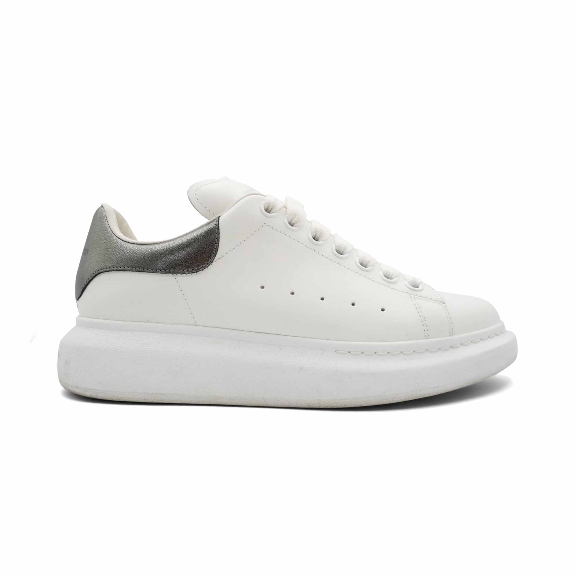 Alexander McQueen 'Larry' Sneakers - Women's 40