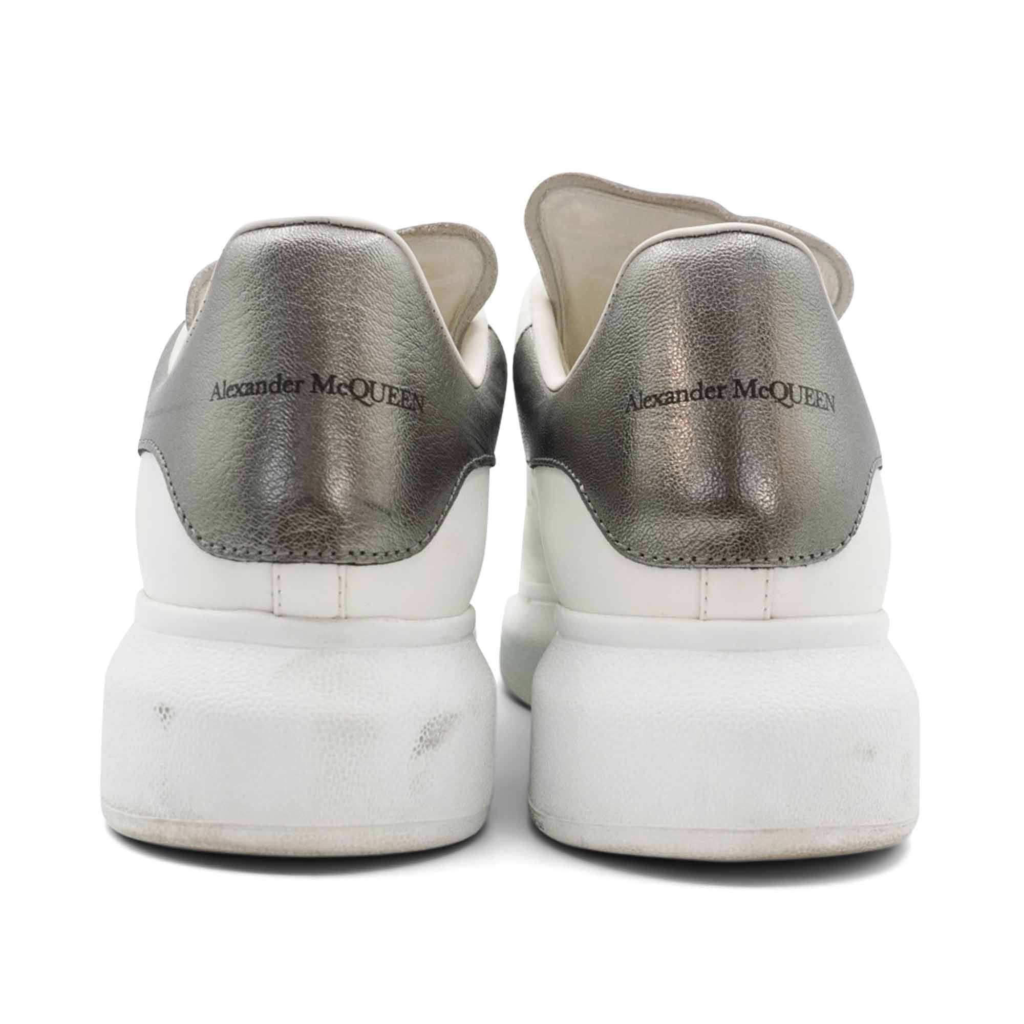Alexander McQueen 'Larry' Sneakers - Women's 40