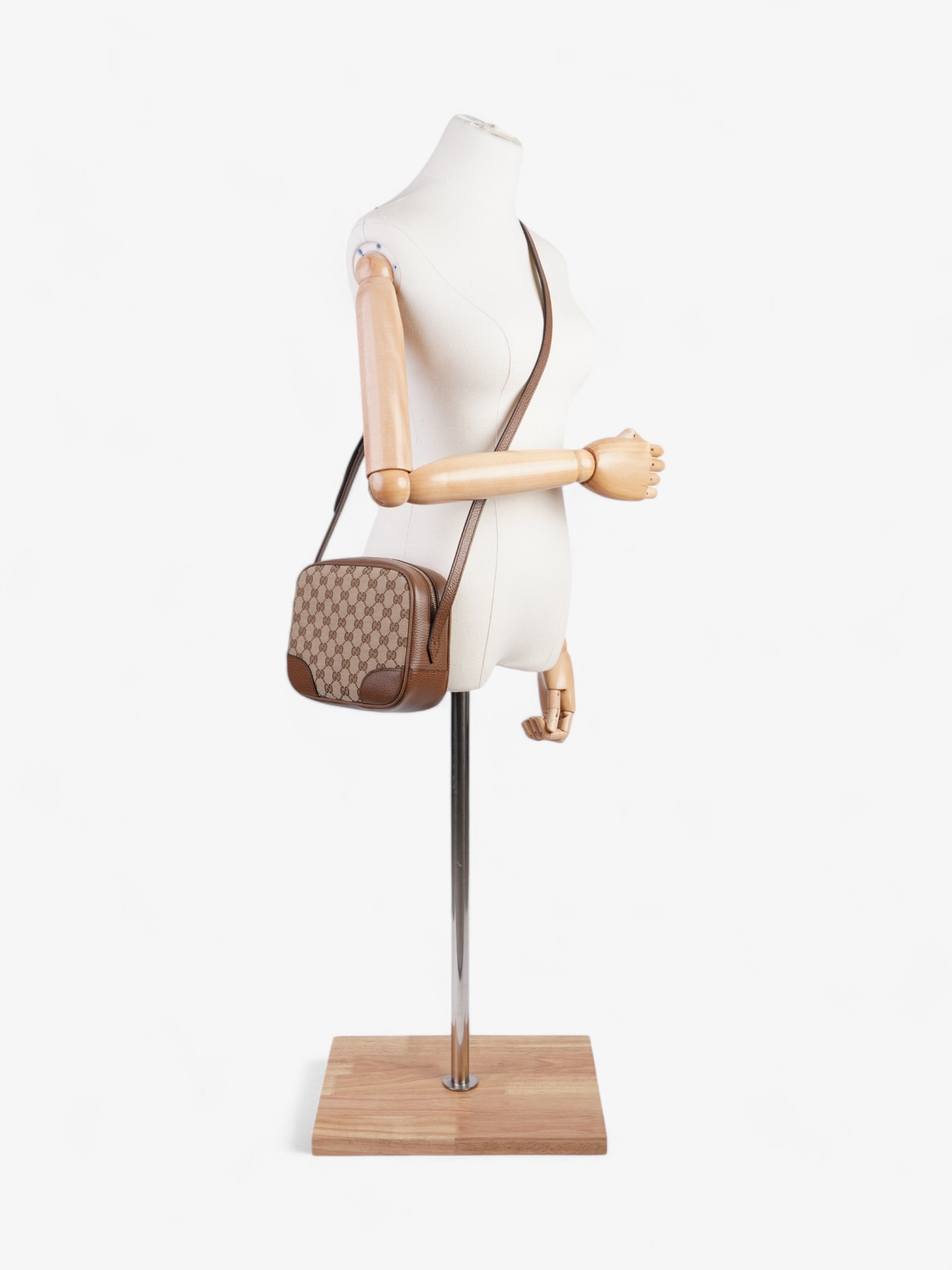 Gucci Bree GG Supreme / Brown Canvas