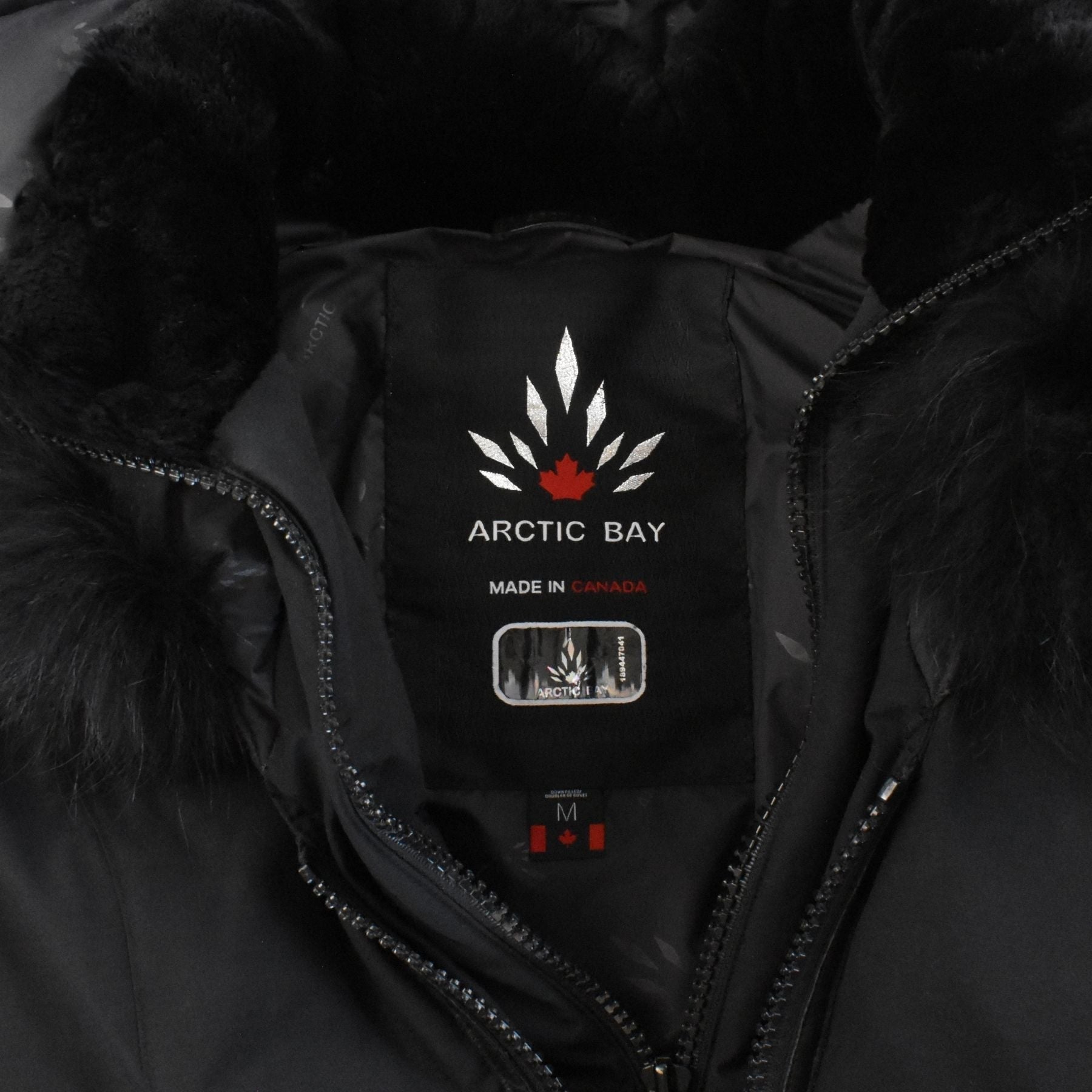 Arctic Bay Parka Jacket - Women's M