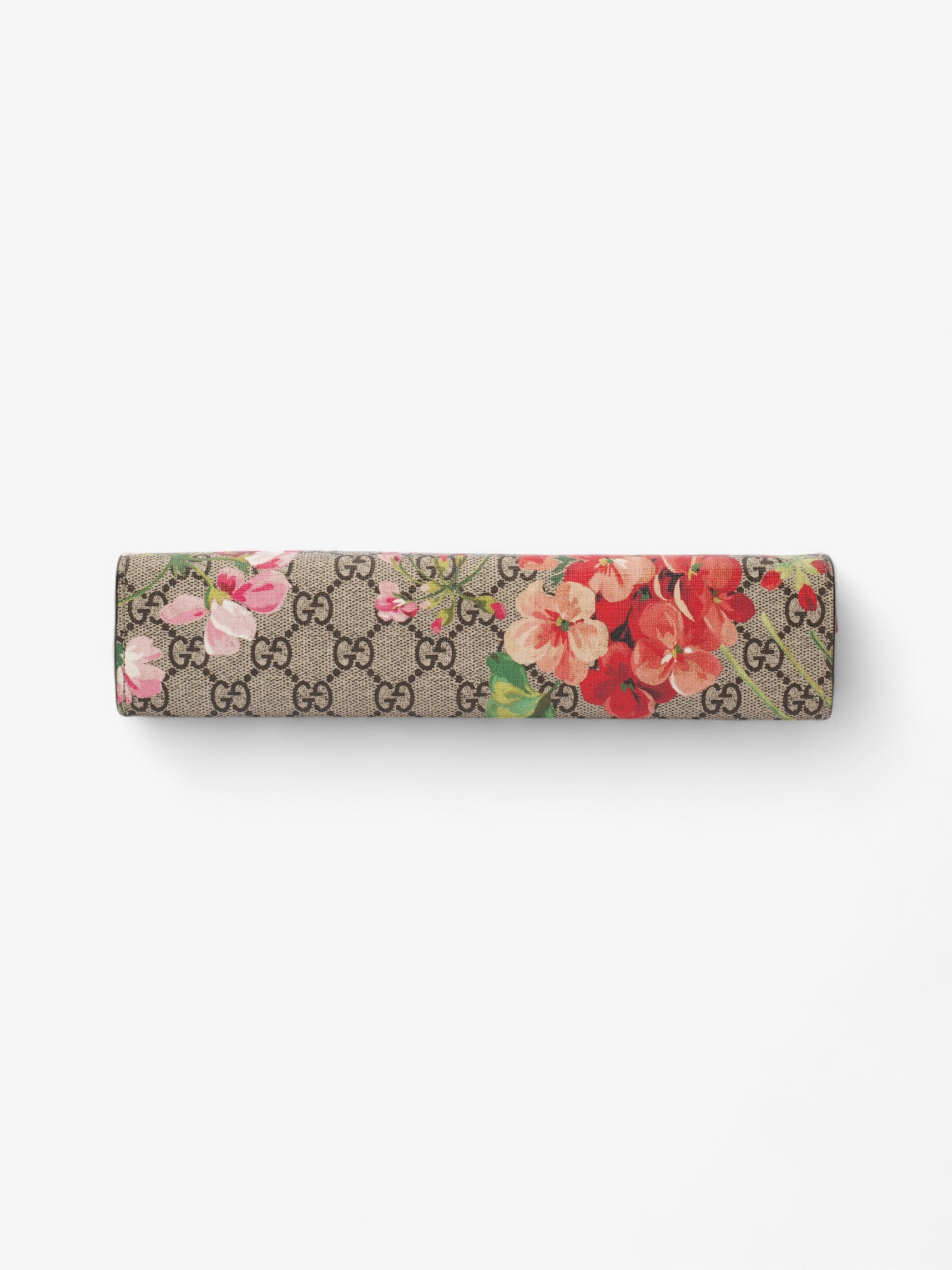 Gucci GG Blooms Pouch GG Supreme / Bloom Coated Canvas