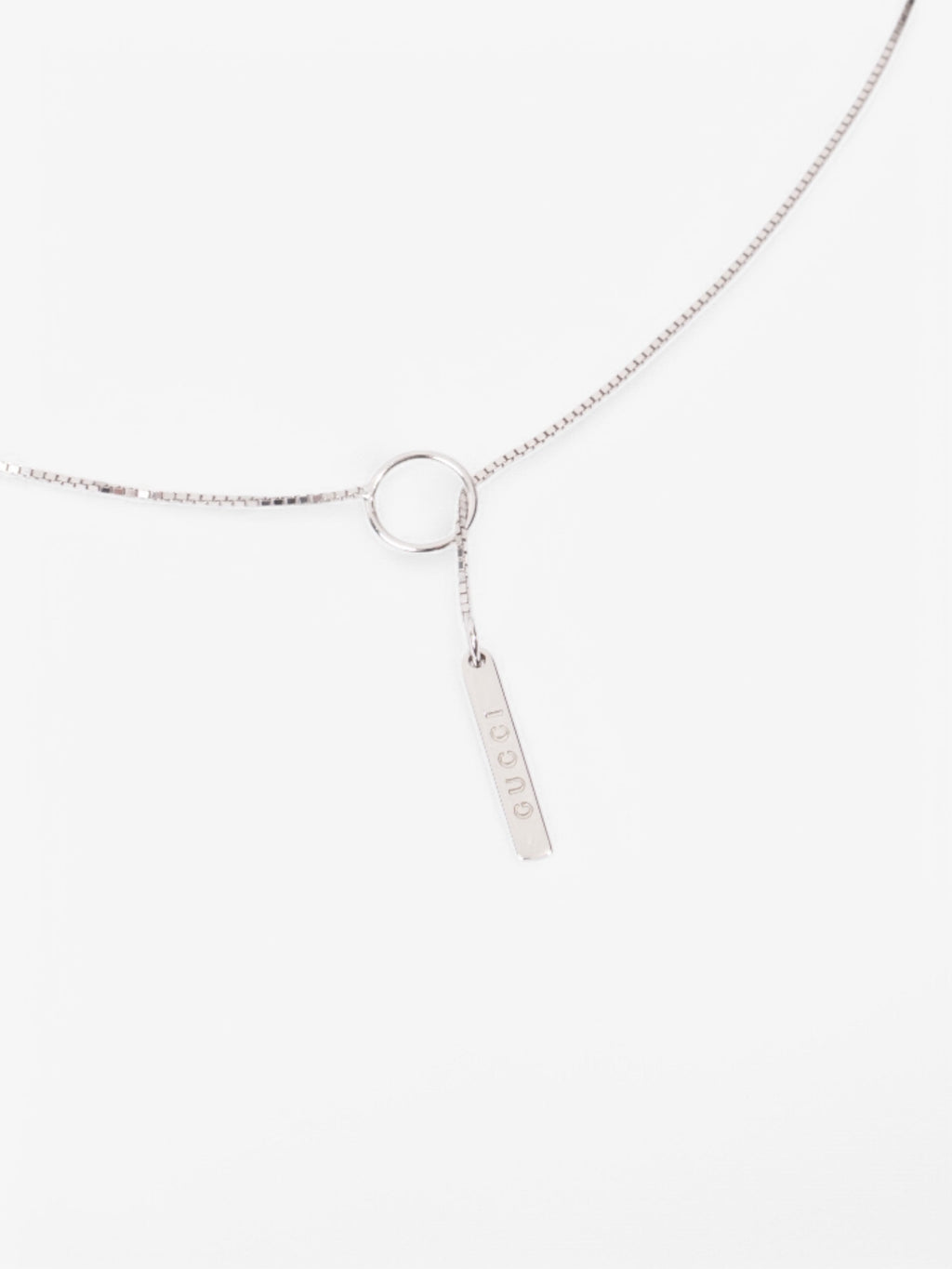 Gucci Trademark Loop Necklace White Gold White Gold