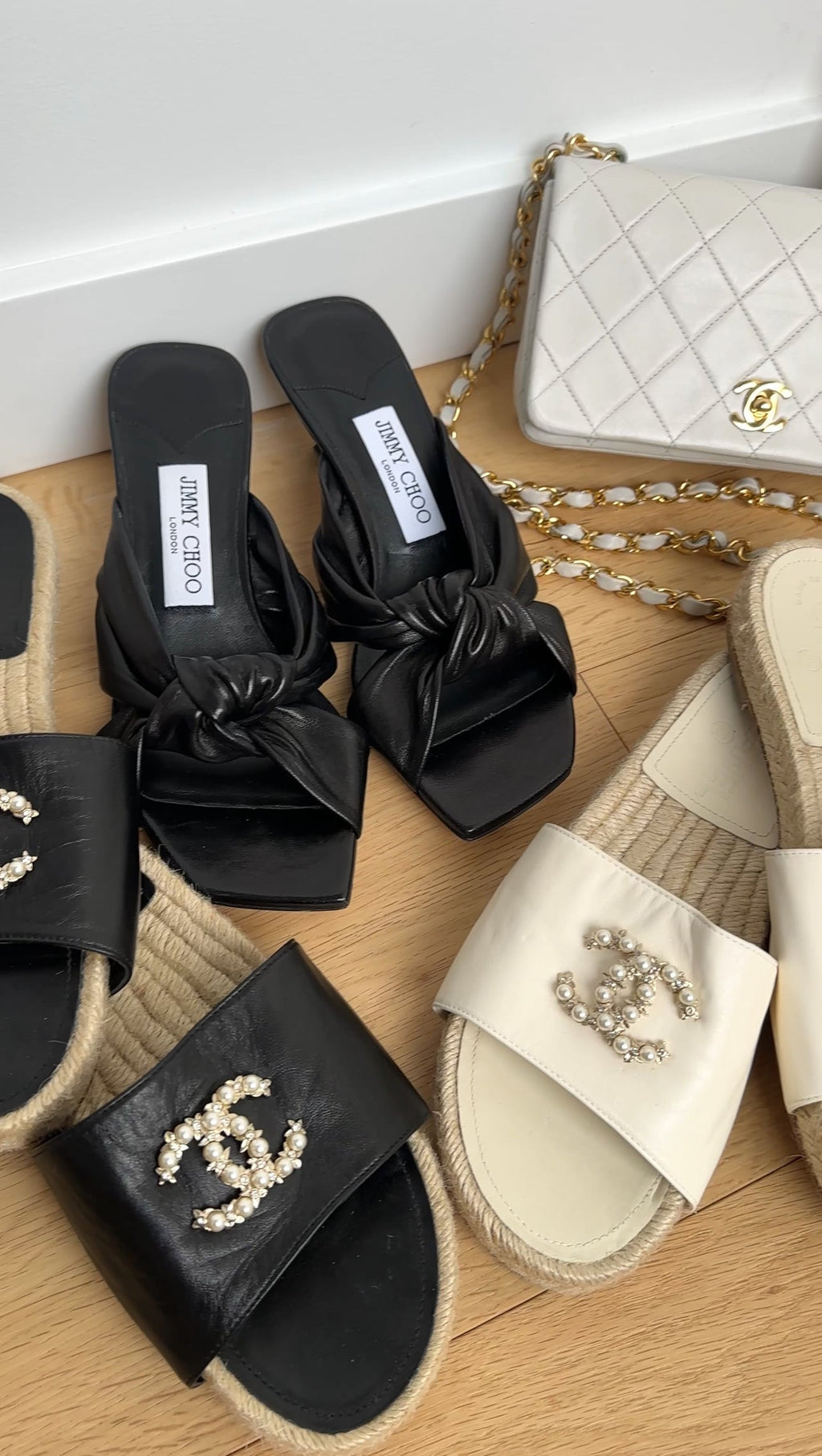 Chanel Black Leather CC Flat Espadrille Slides - 37 / 7