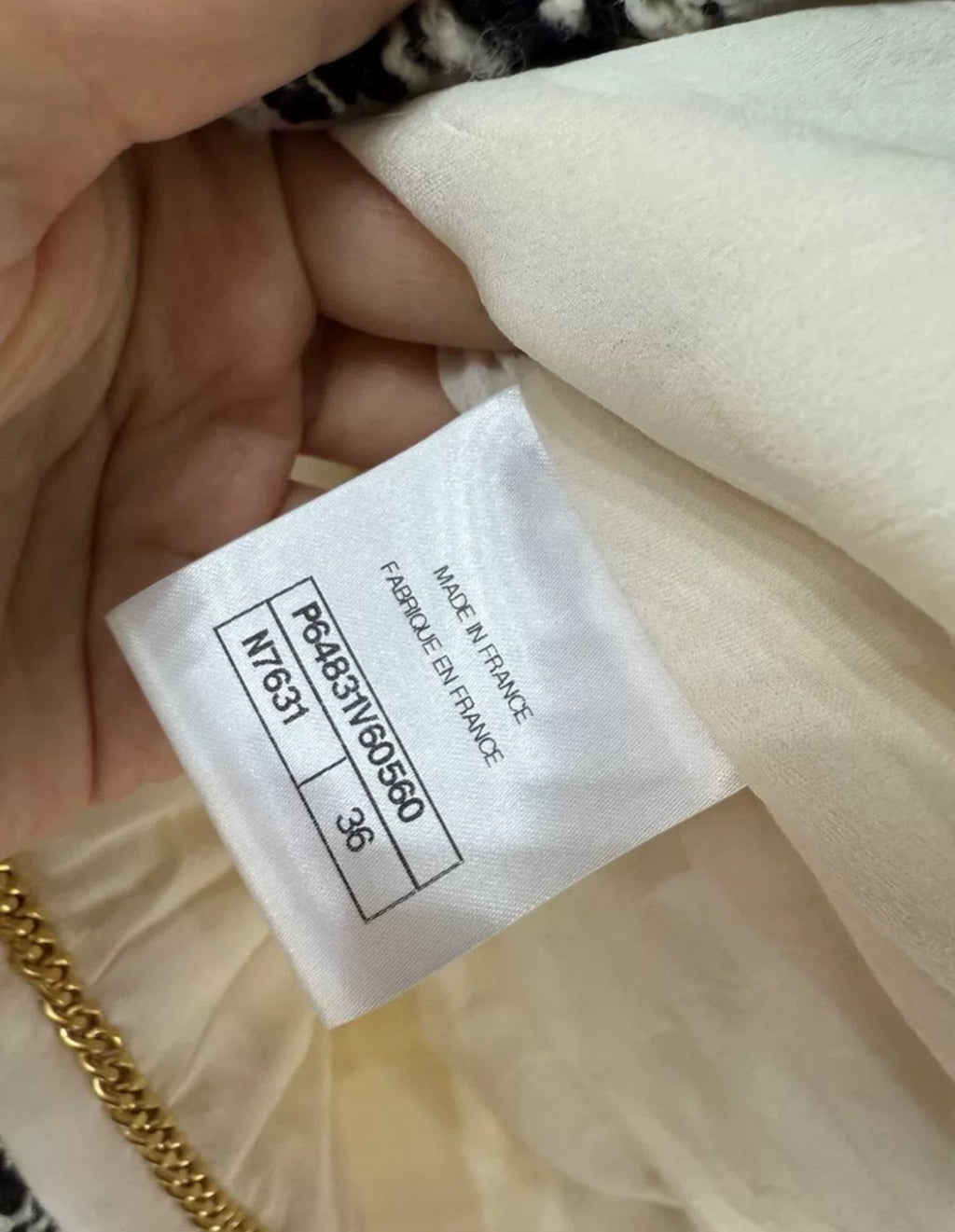 CHANEL 20B ECRU/ WHITE TWEED JACKET BRAIDED TRIM