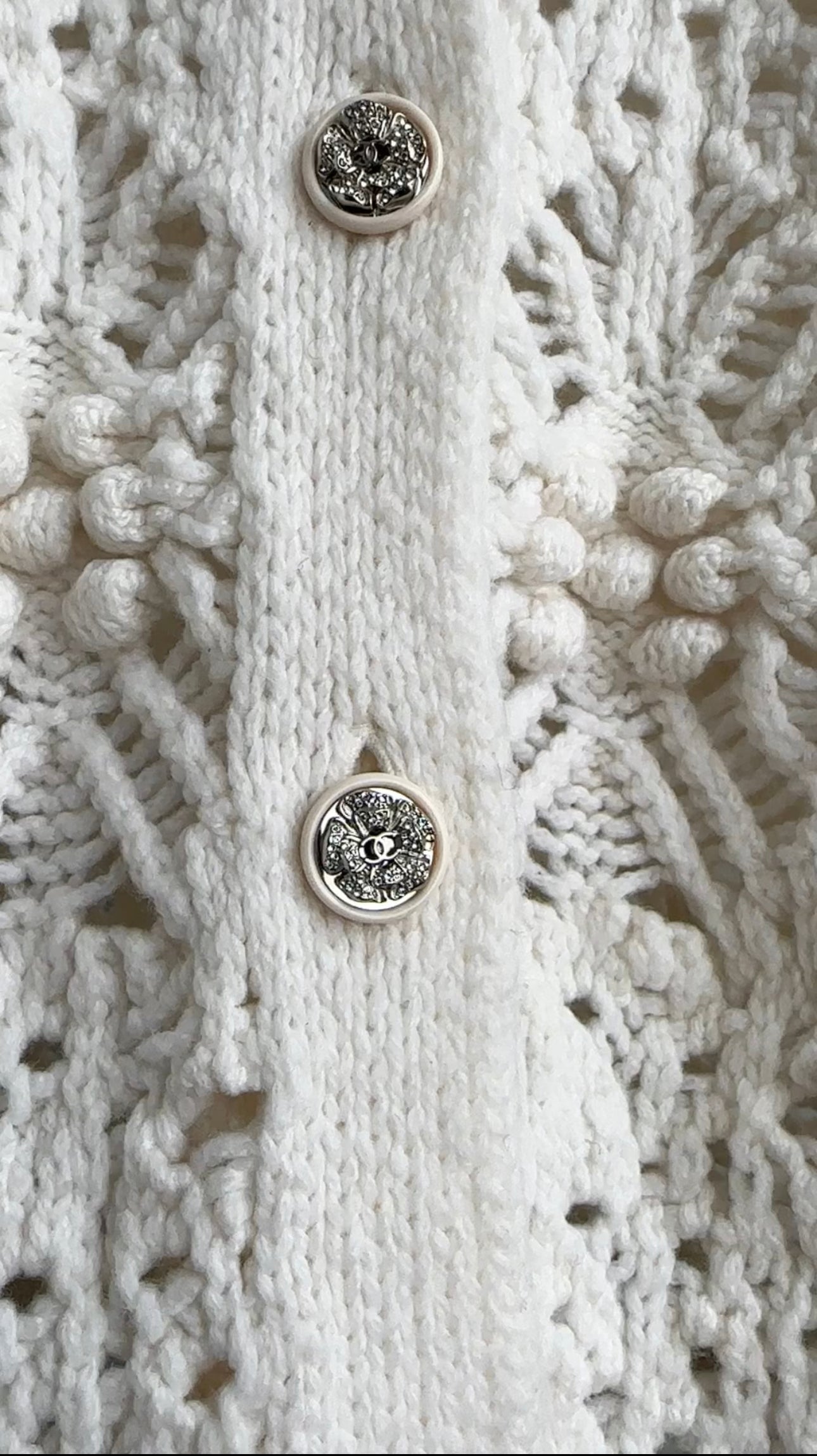 Chanel 22C Ivory Chunky Knit Cashmere igan - FR38