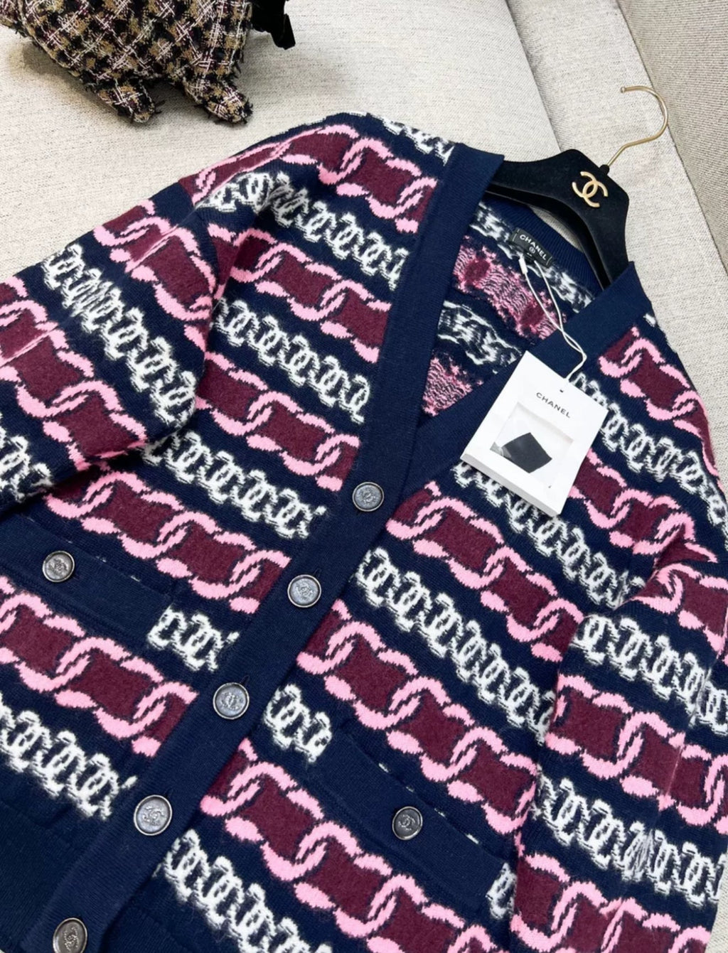 Chanel 23B Navy blue & Burgundy igan