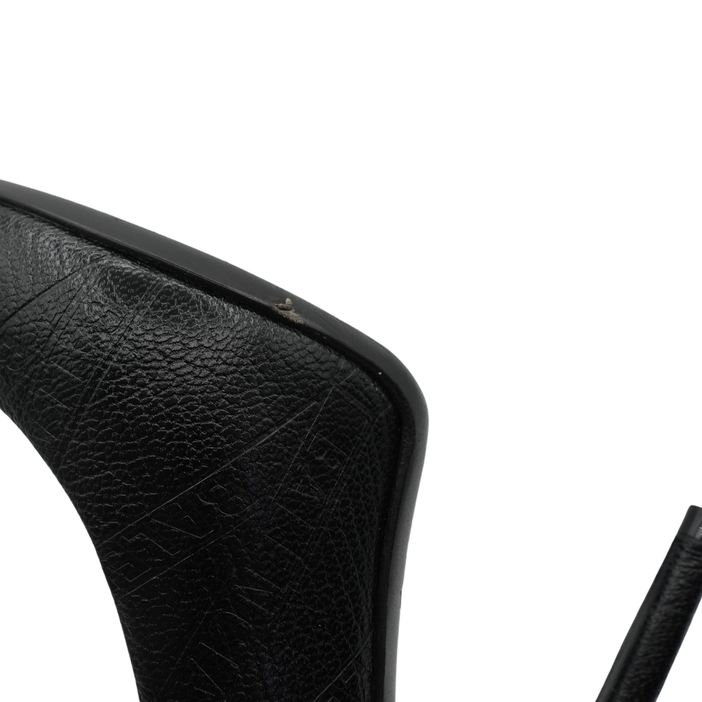 Balenciaga 'Knife' Logo Pumps - Women's 37.5