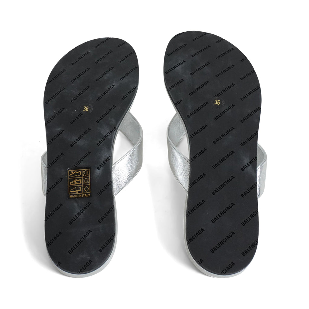 Balenciaga Logo Flip-Flops - Women's 36