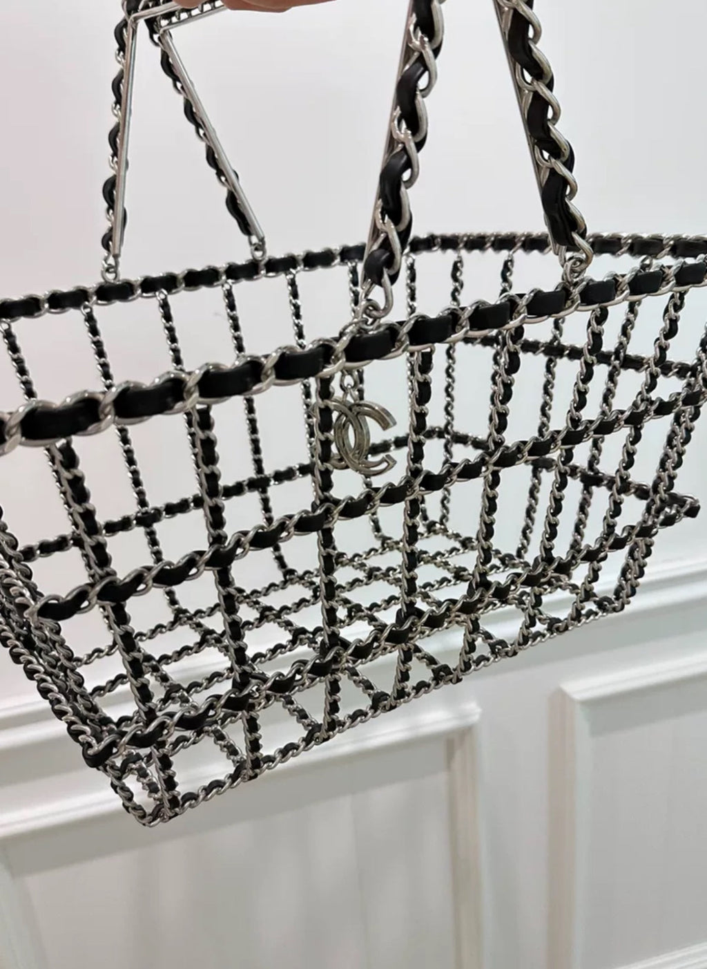 Rare Chanel Medium Shopping Basket Bag – Fall/Winter 2014 Runway Collection