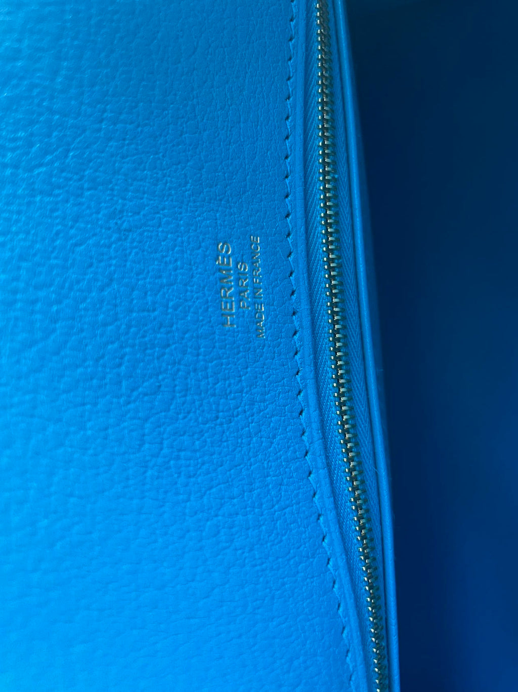 Hermes Birkin Bag 30 in Blue Indigo and Black Epsom Leather with Gold Hardware