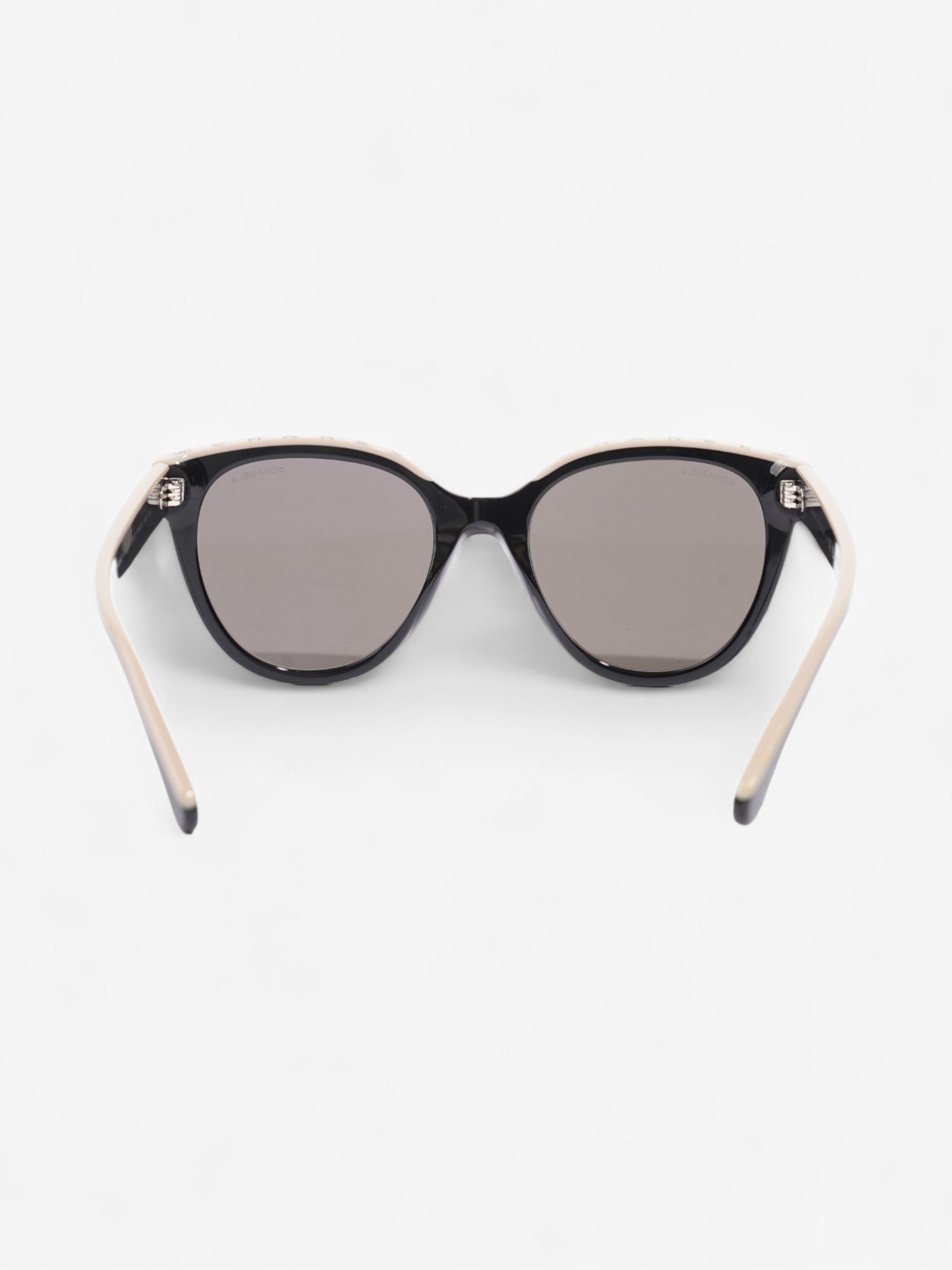 Chanel CC Butterfly Sunglasses Black / Beige Acetate 140mm