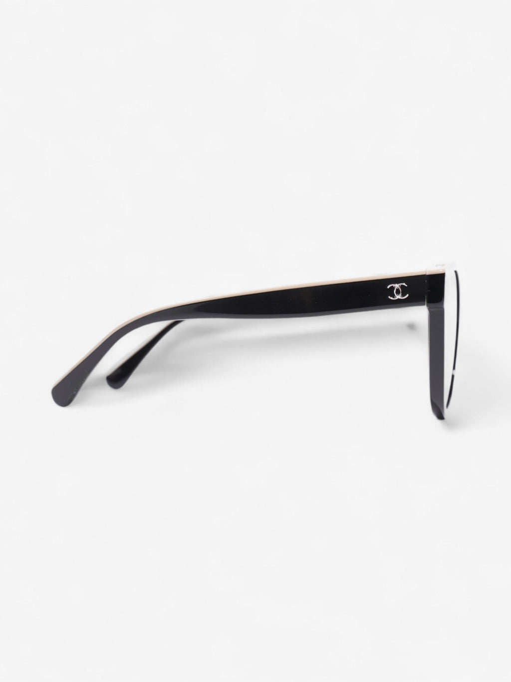 Chanel CC Butterfly Sunglasses Black / Beige Acetate 140mm