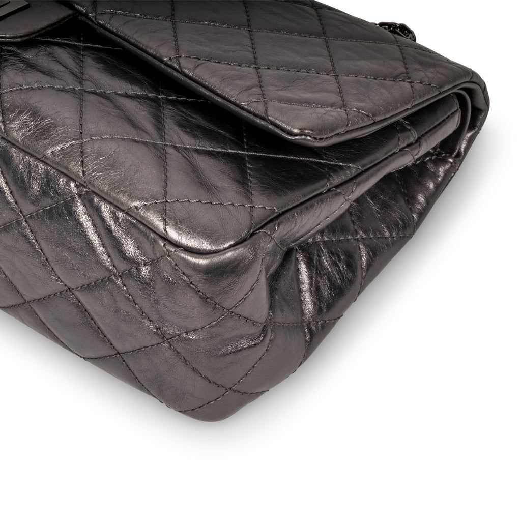 Chanel 2.55 Re-issue - 227