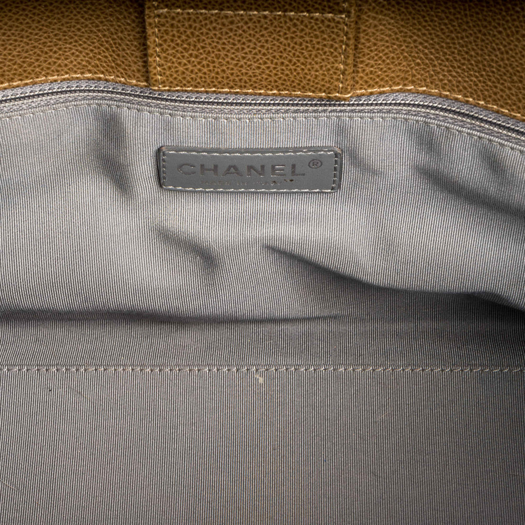 Chanel Cerf Tote Small