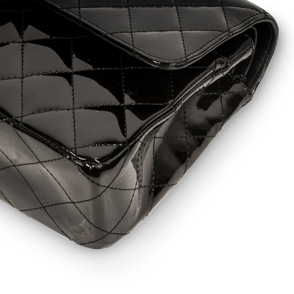Chanel Classic Flap Bag - Medium - Patent Black