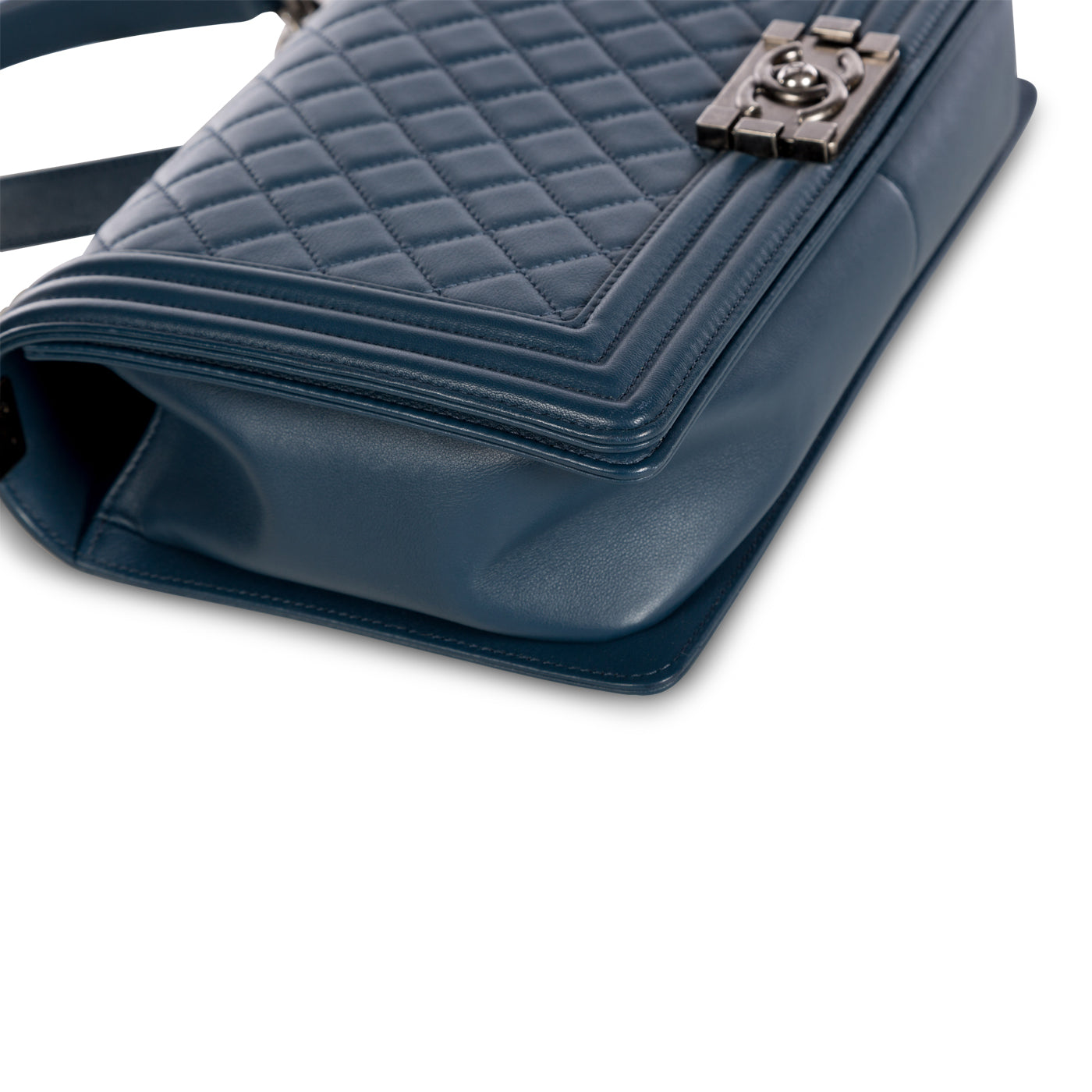 Chanel Boy Bag - New Medium