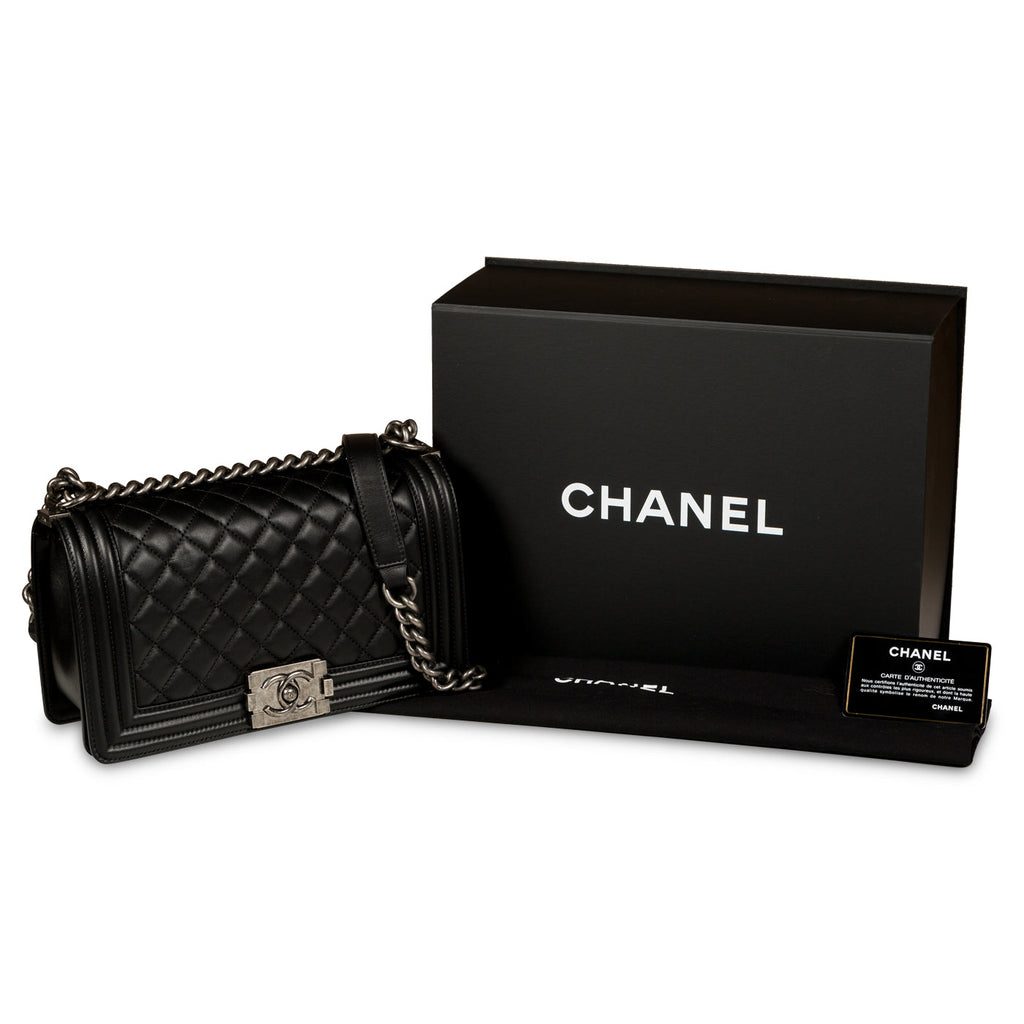 Chanel Boy Bag - Old Medium