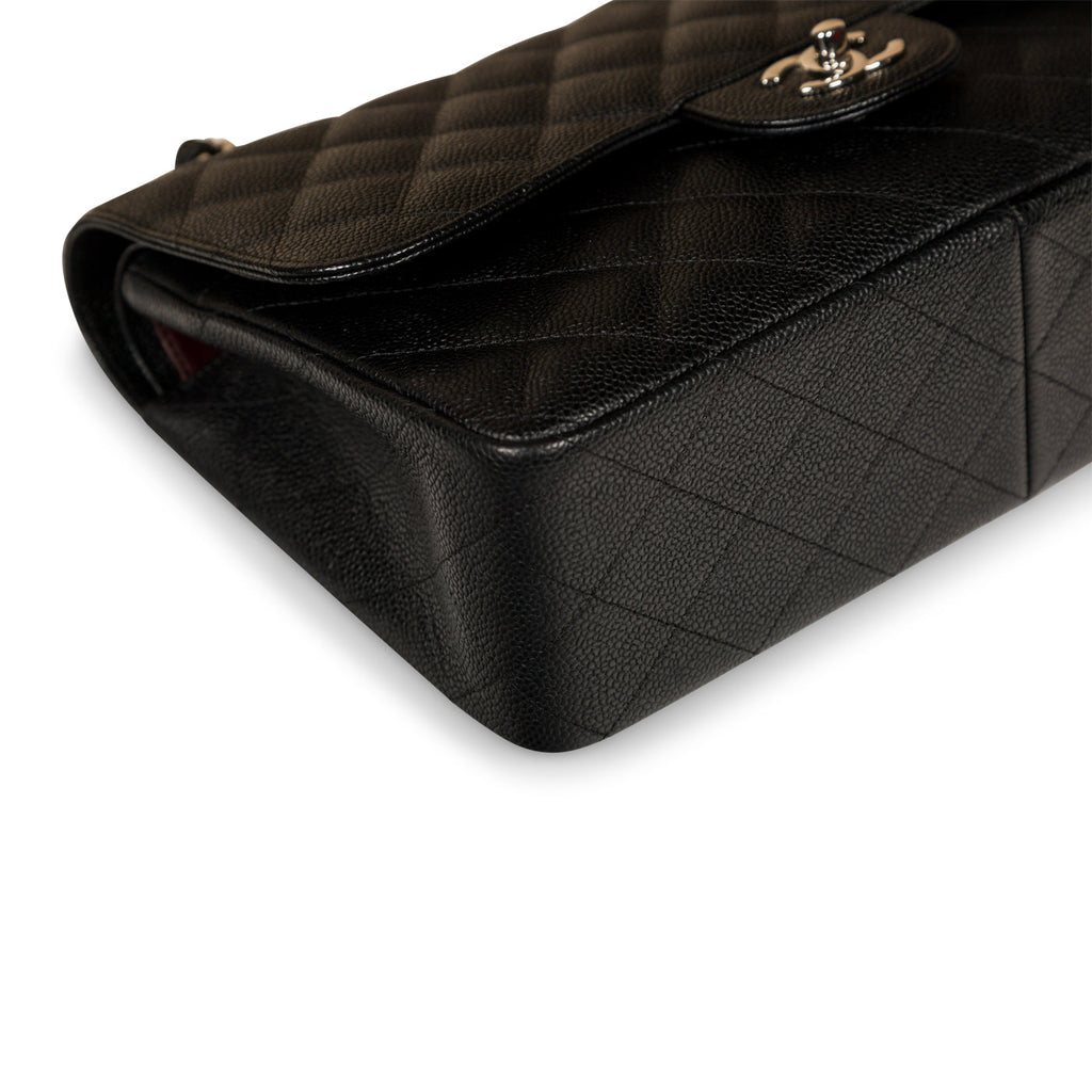 Chanel Classic Flap Bag - Jumbo - Caviar