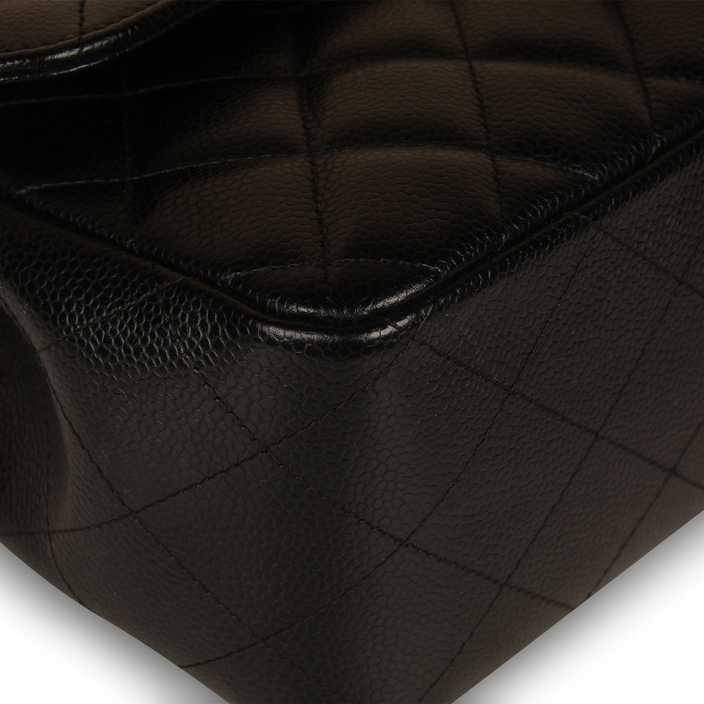 Chanel Classic Flap Bag - Jumbo - Caviar