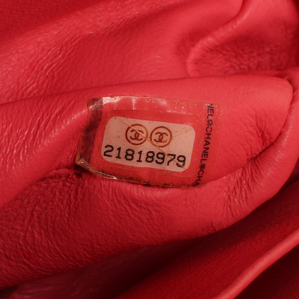 Chanel Classic Flap Bag Medium - Pink Patent