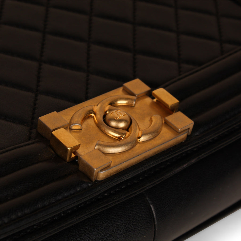 Chanel Boy Bag - New Medium