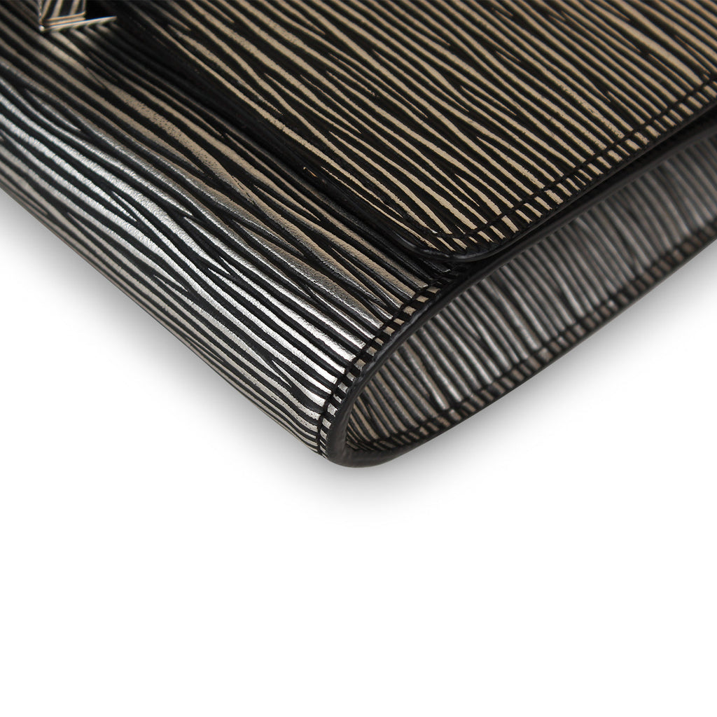 Louis Vuitton Louise PM Clutch