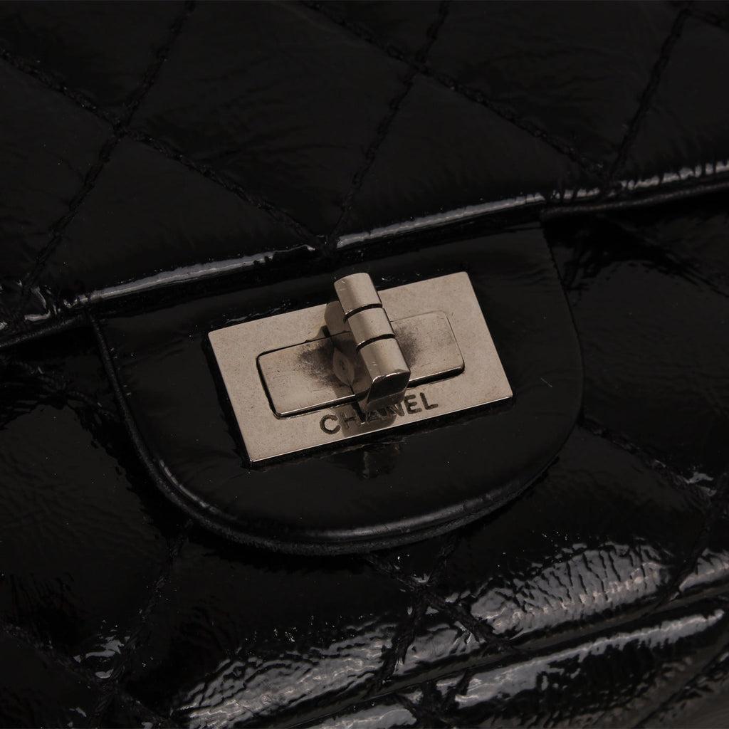 Chanel 2.55 Re-Issue 226