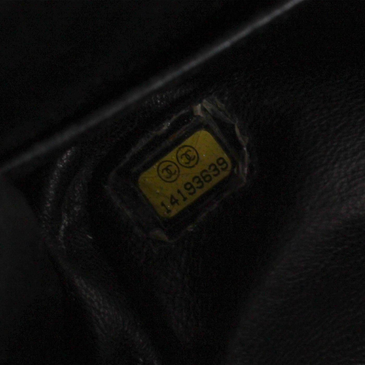 Chanel 2.55 Re-Issue 226