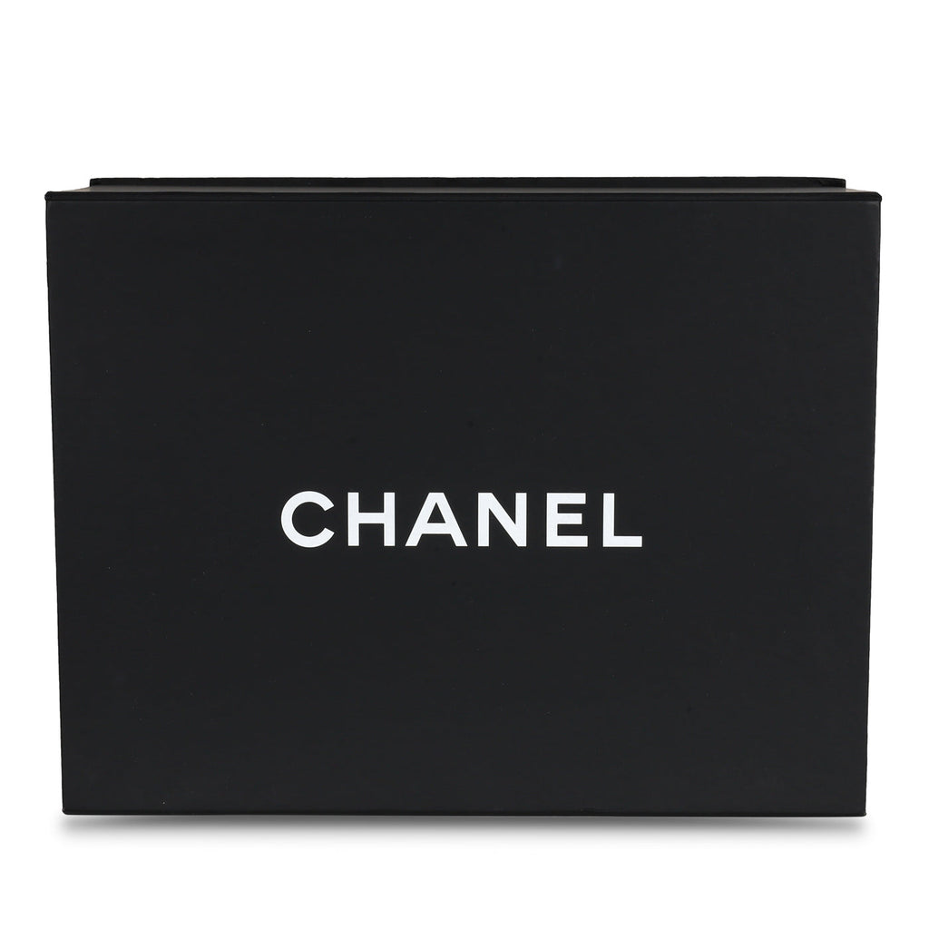 Chanel Classic Flap Bag - Jumbo