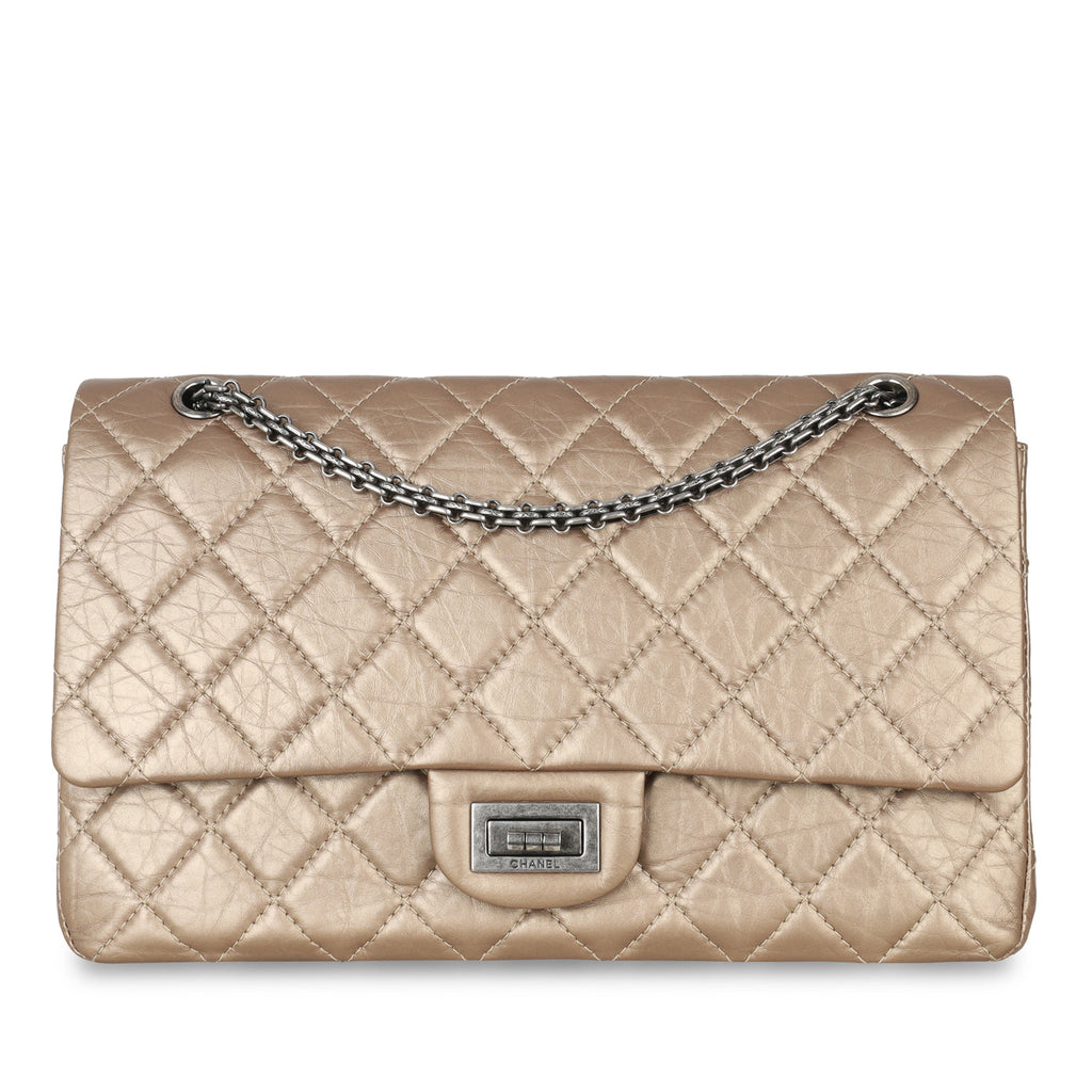 Chanel 2.55 Re-issue - 227