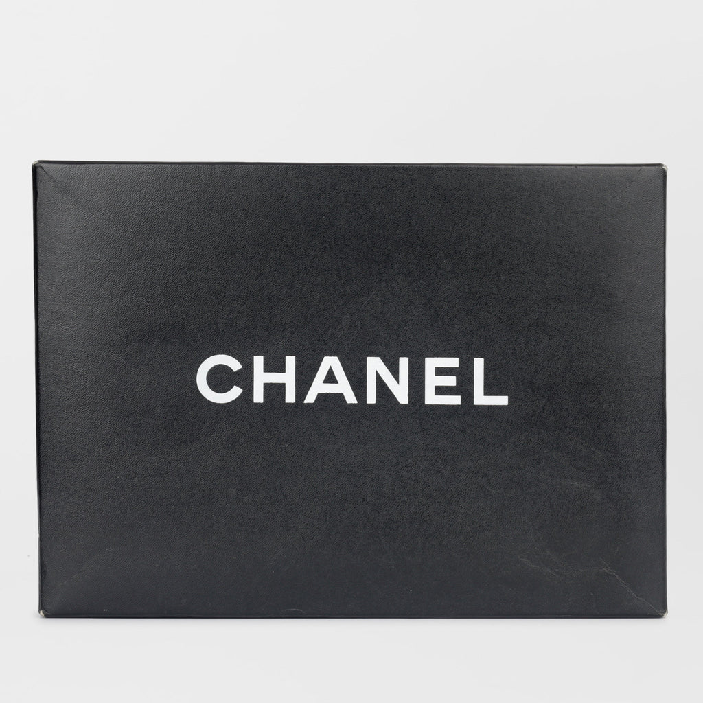 Chanel Classic Flap Bag - Medium