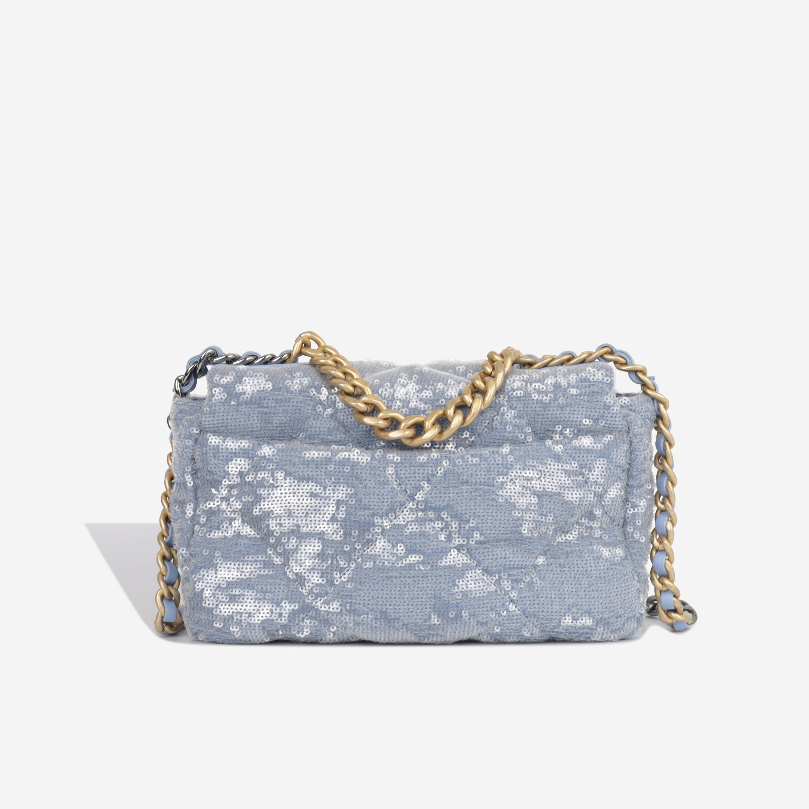 Chanel Chanel 19 - Small