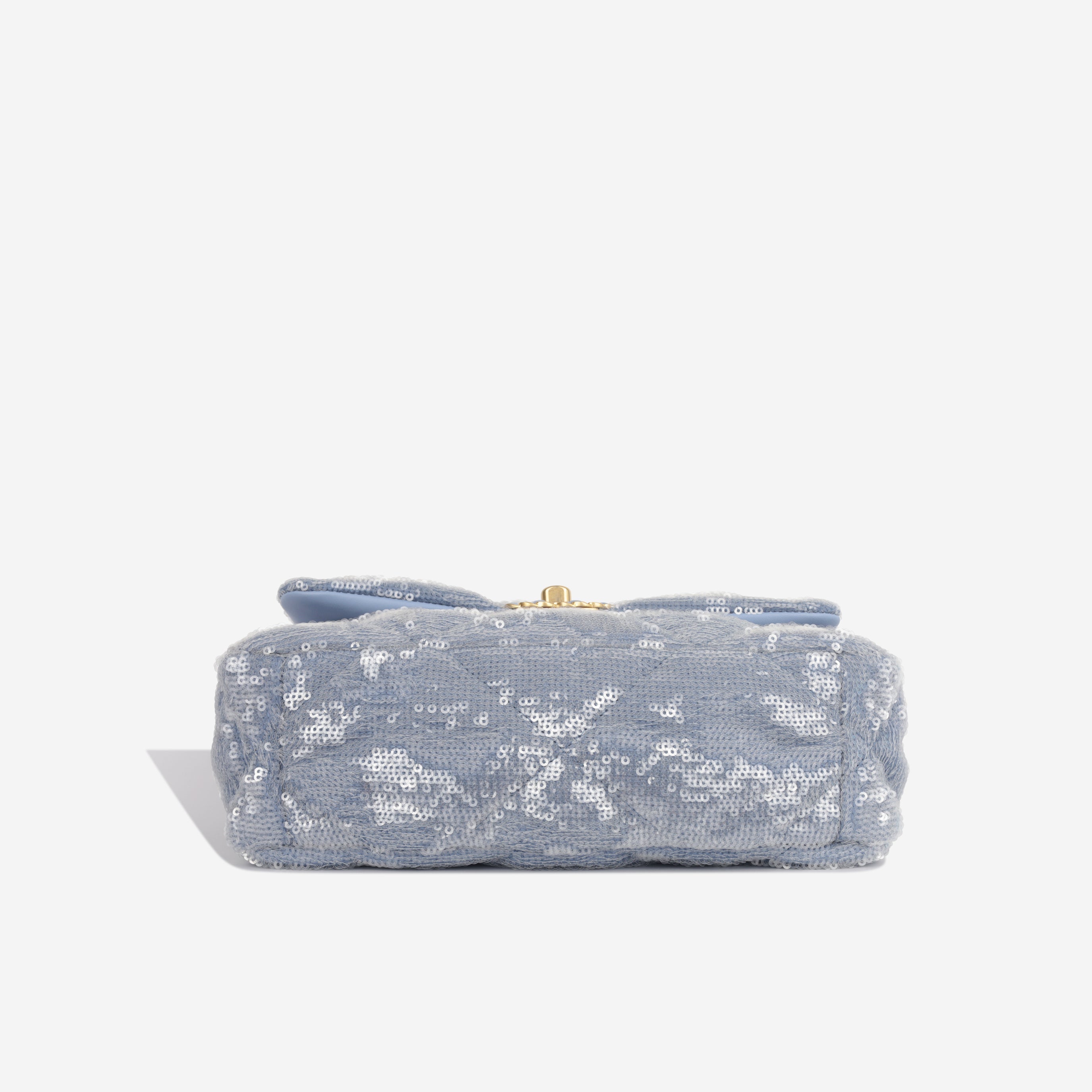 Chanel Chanel 19 - Small