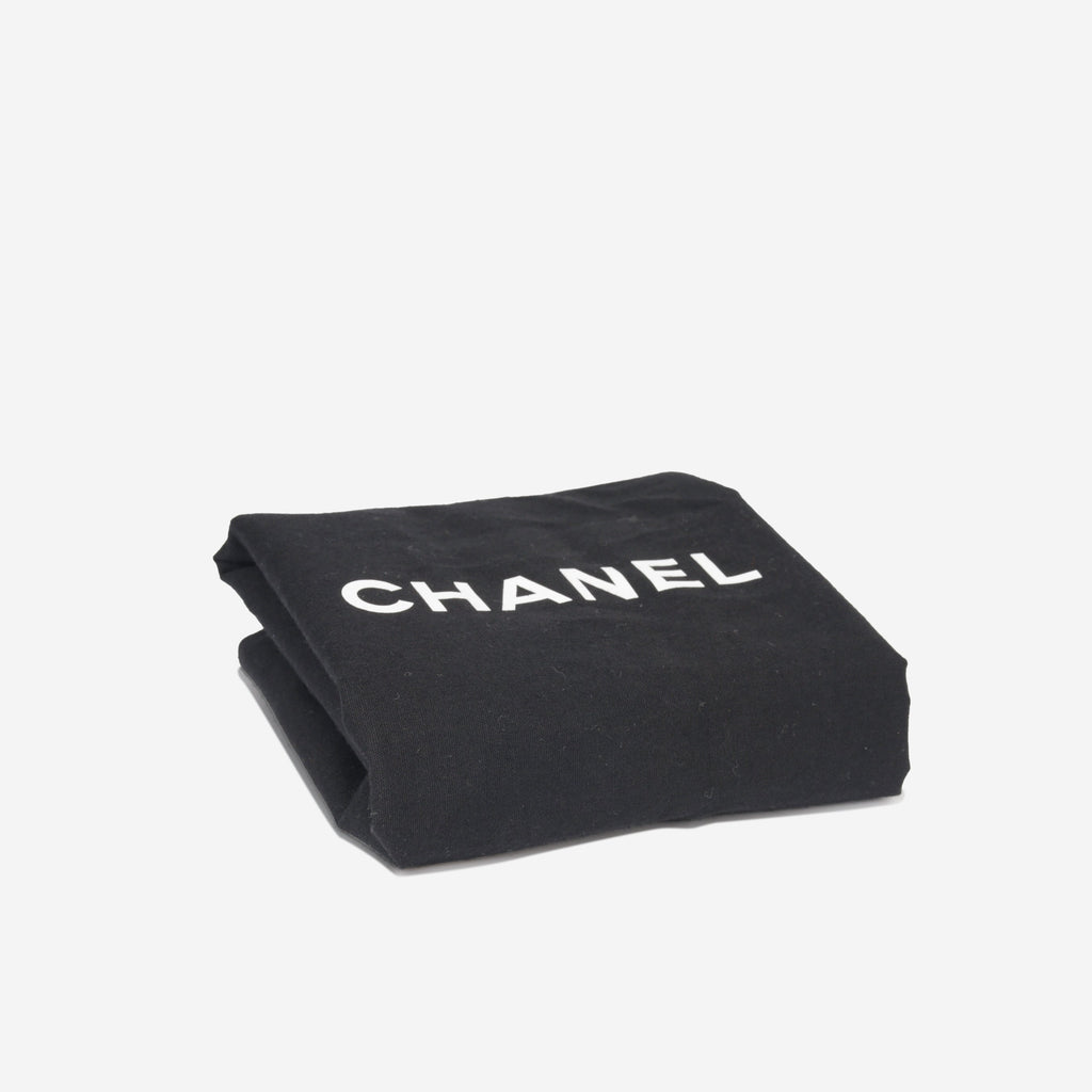 Chanel Chanel 19 - Shearling