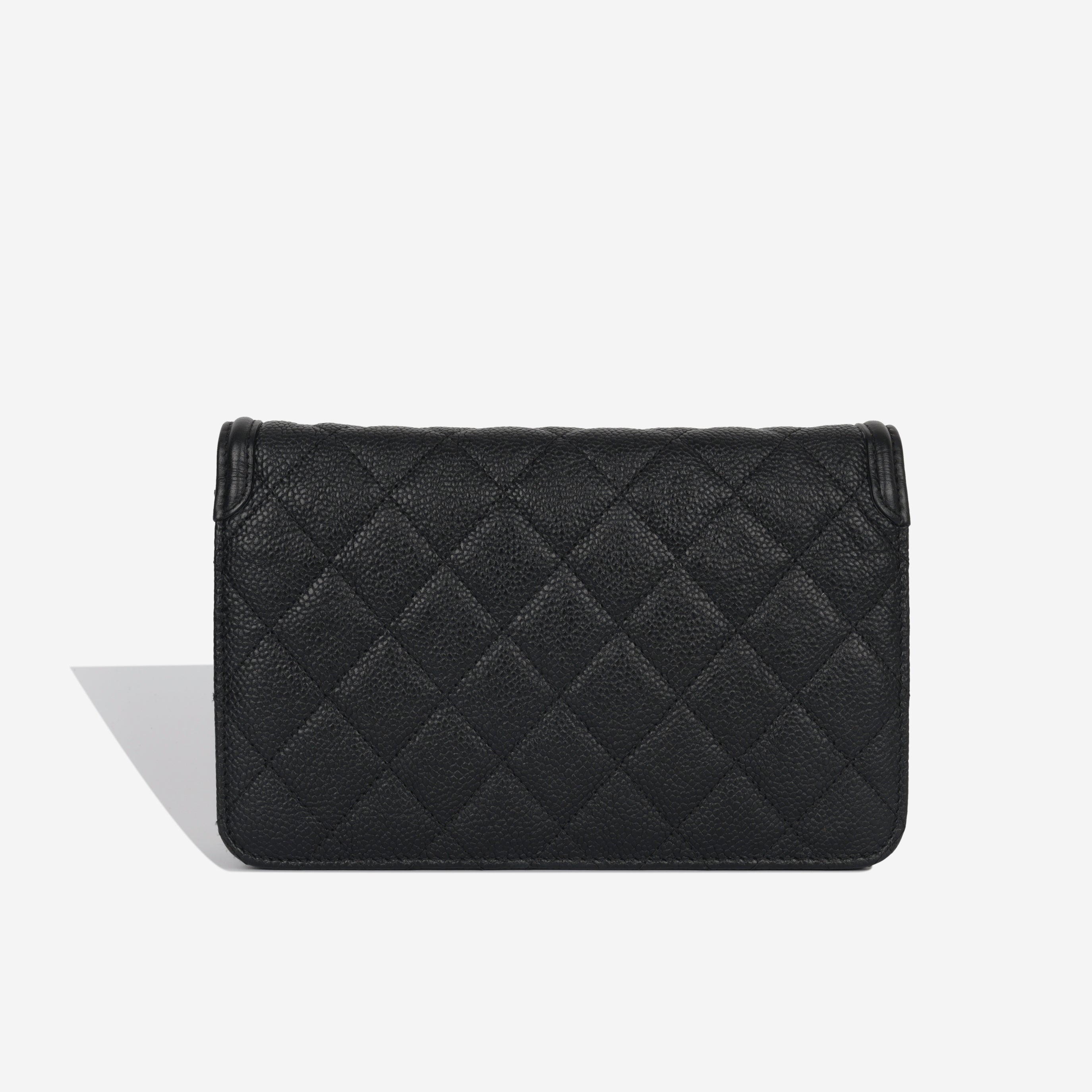 Chanel Filigree Wallet on Chain