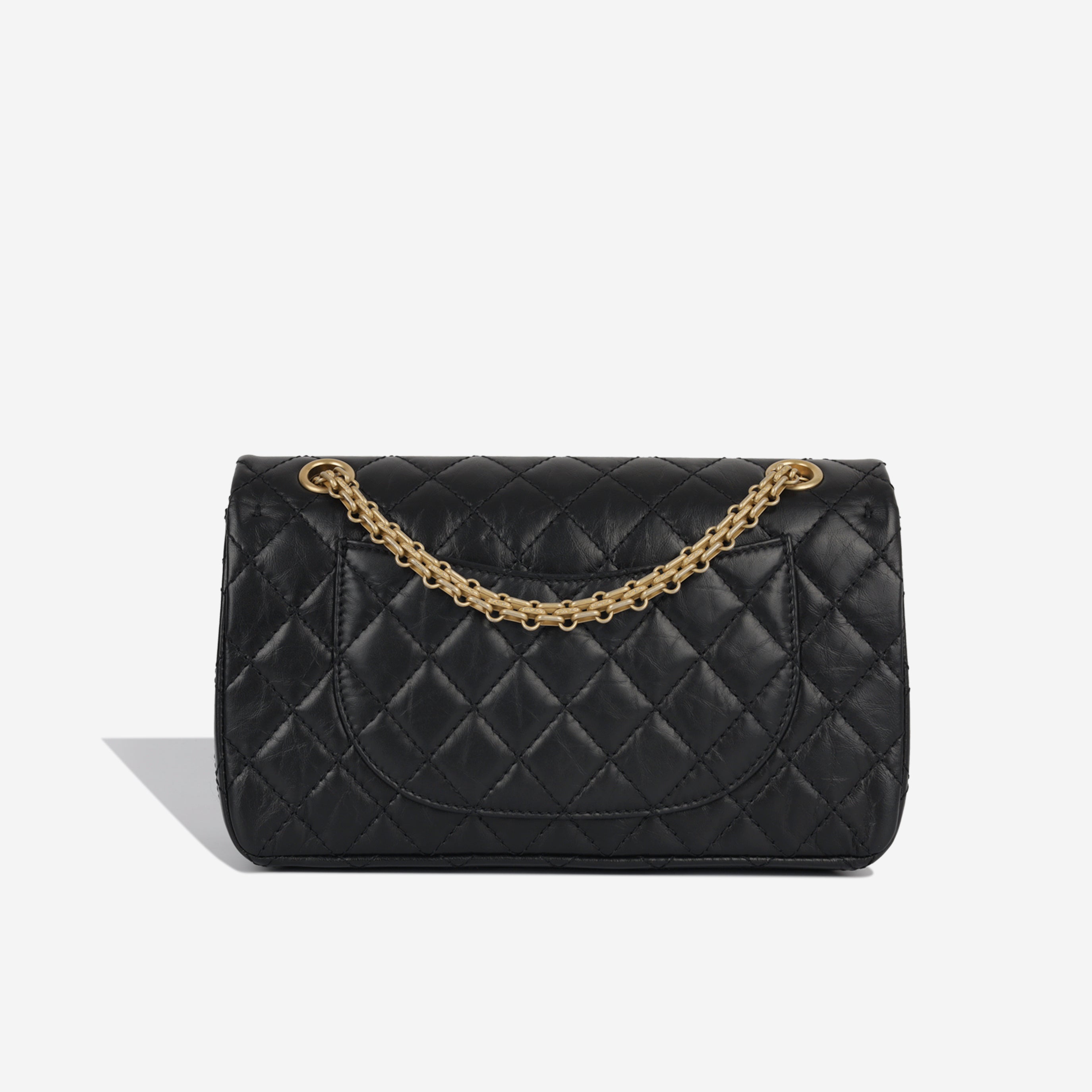 Chanel 2.55 Reissue - 225