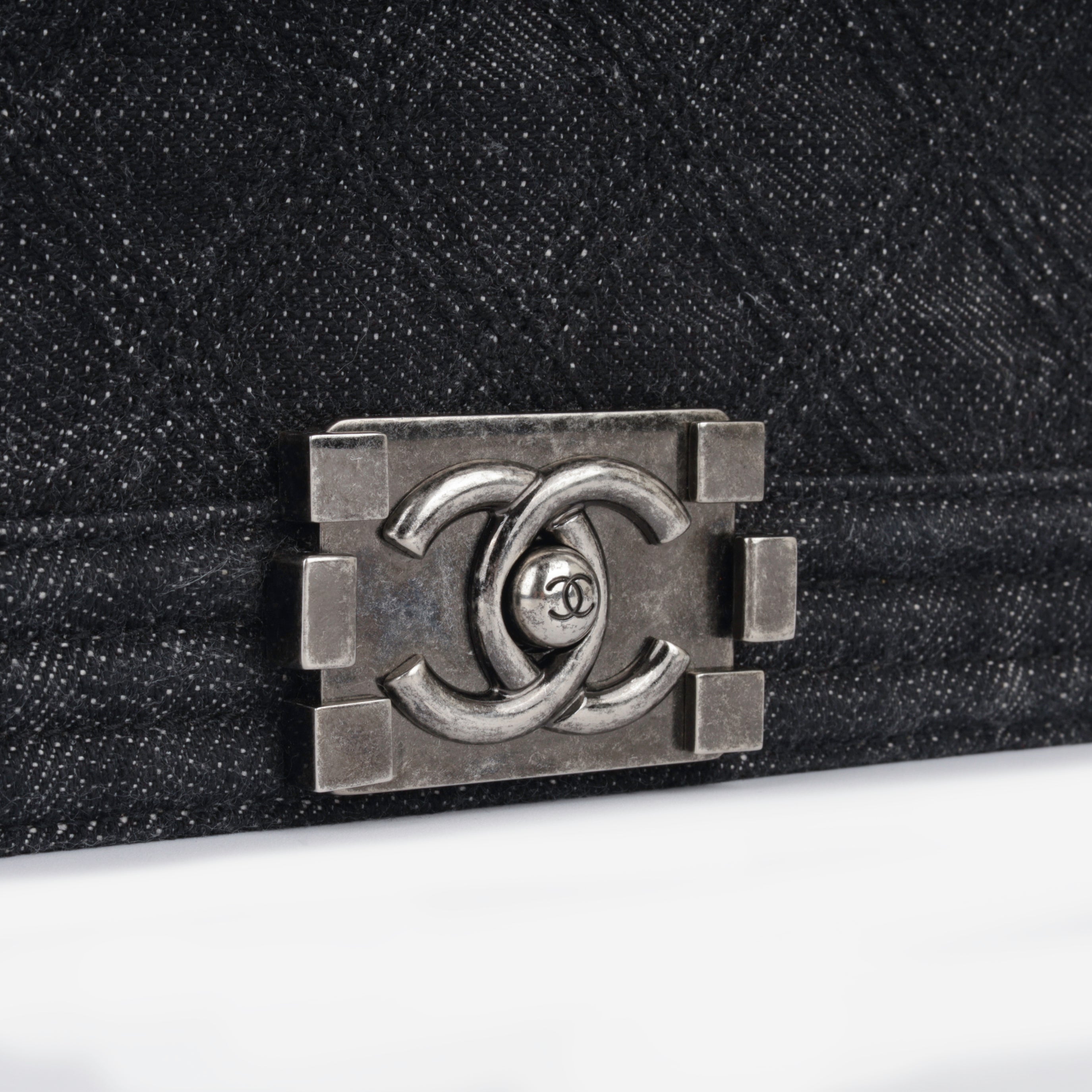 Chanel Boy Bag - Old Medium