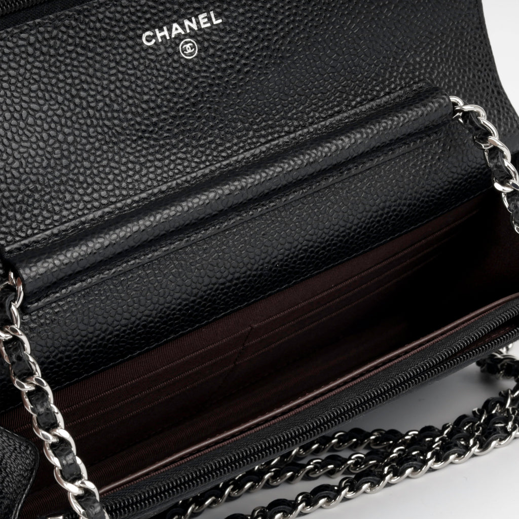 Chanel Classic Wallet on Chain