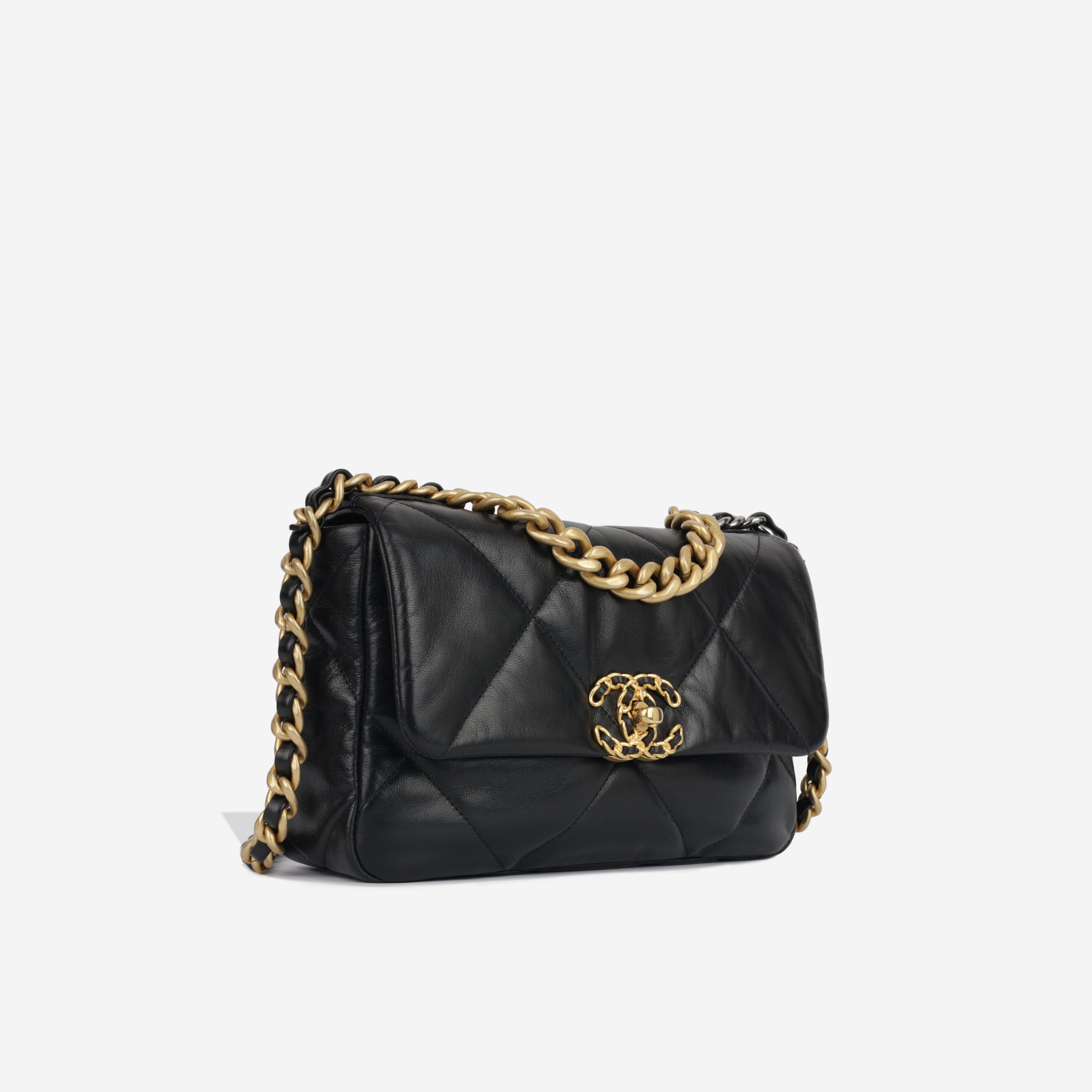 Chanel Chanel 19 - Small
