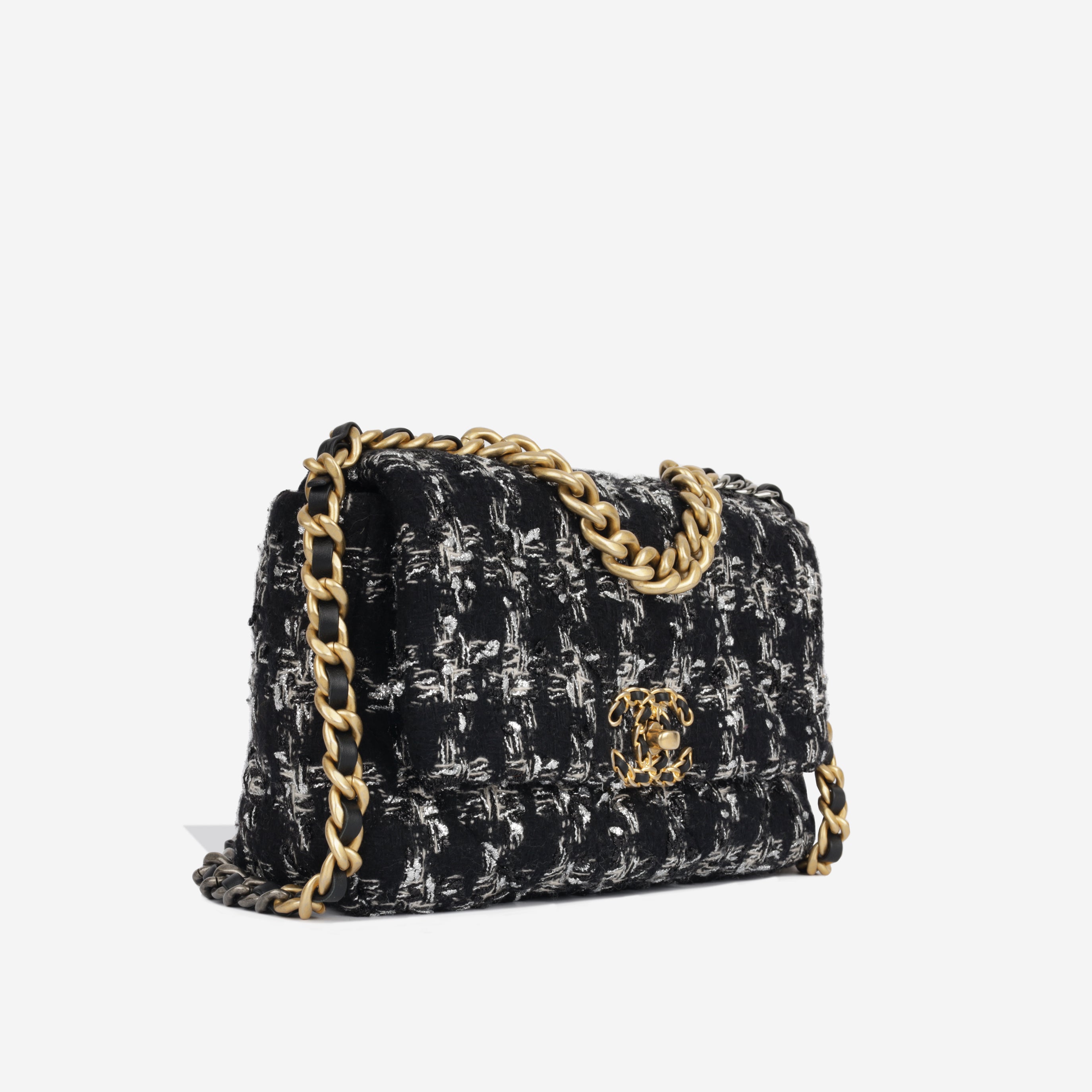 Chanel Chanel 19 - Small