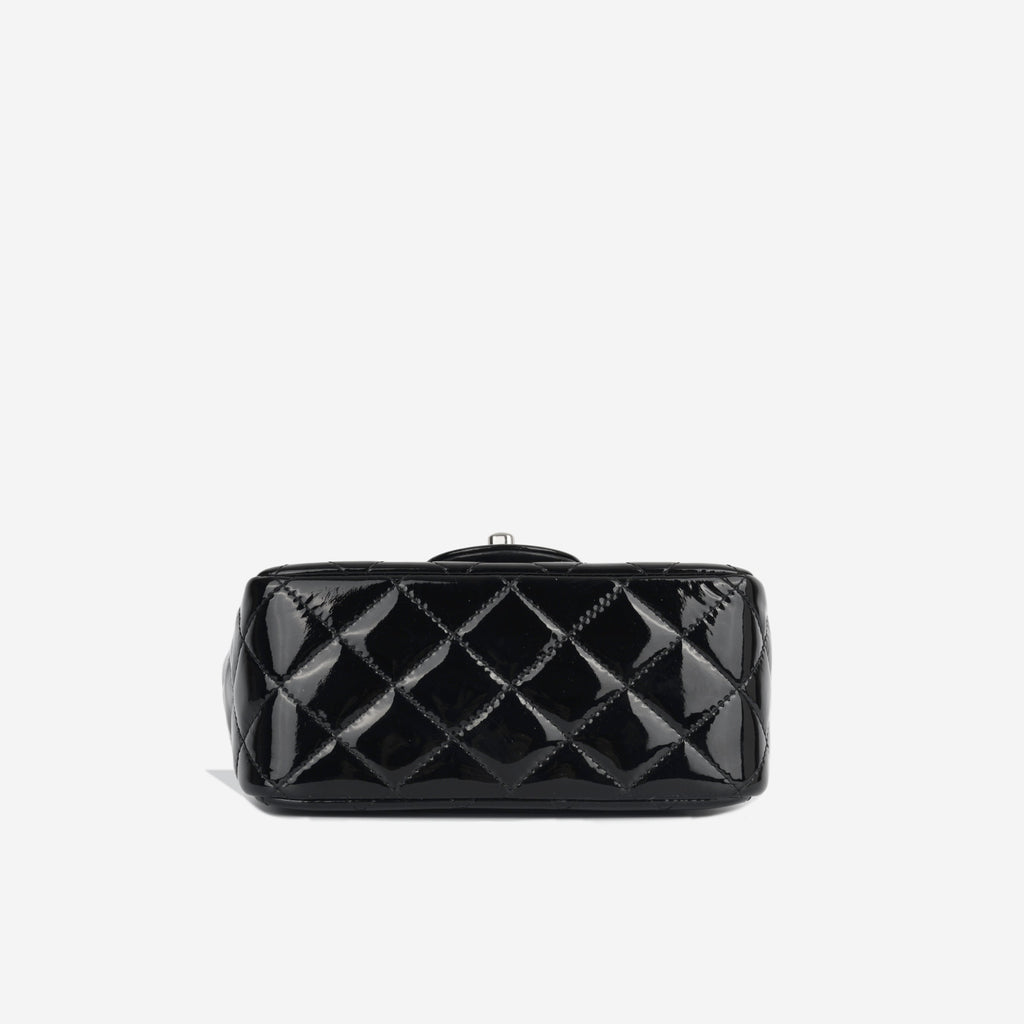 Chanel Classic Mini Flap - Square