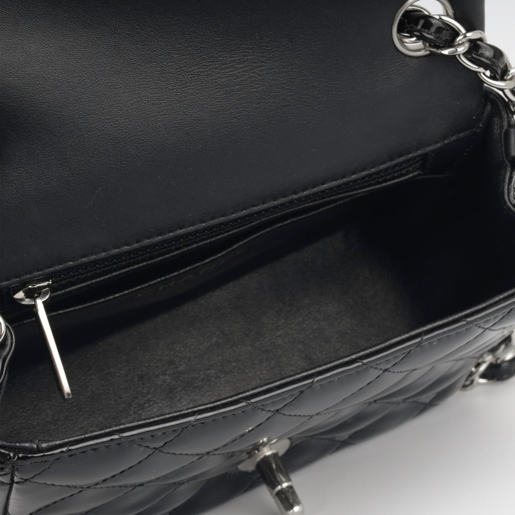 Chanel Classic Mini Flap - Square