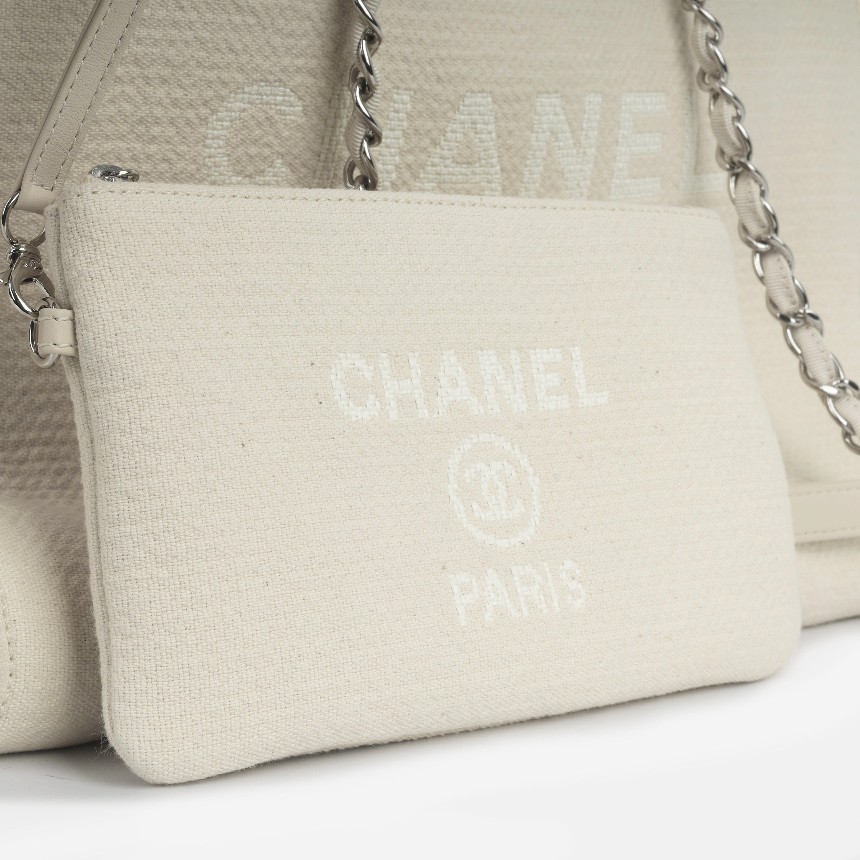 Chanel Deauville - Large