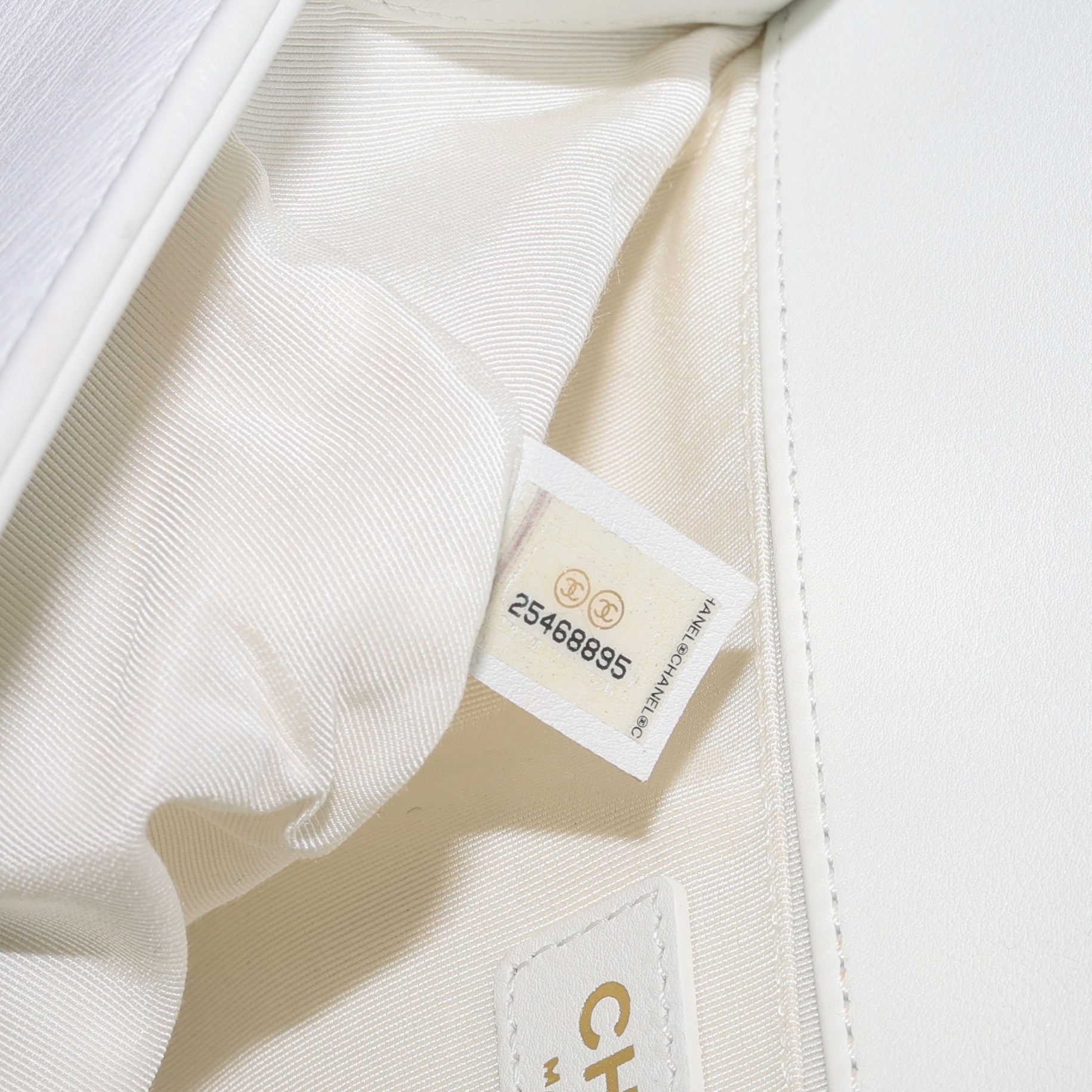 Chanel Boy Bag - Old Medium