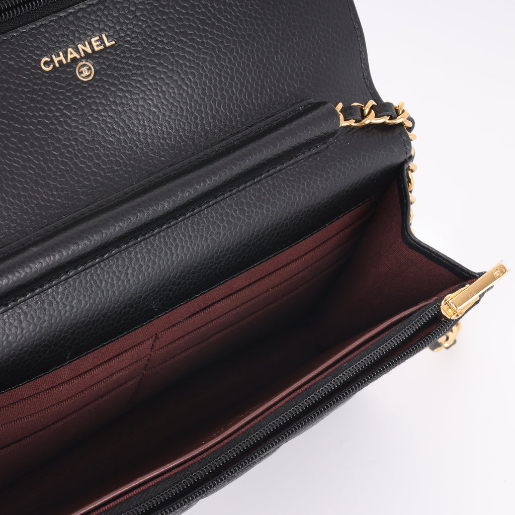 Chanel Classic Wallet on Chain